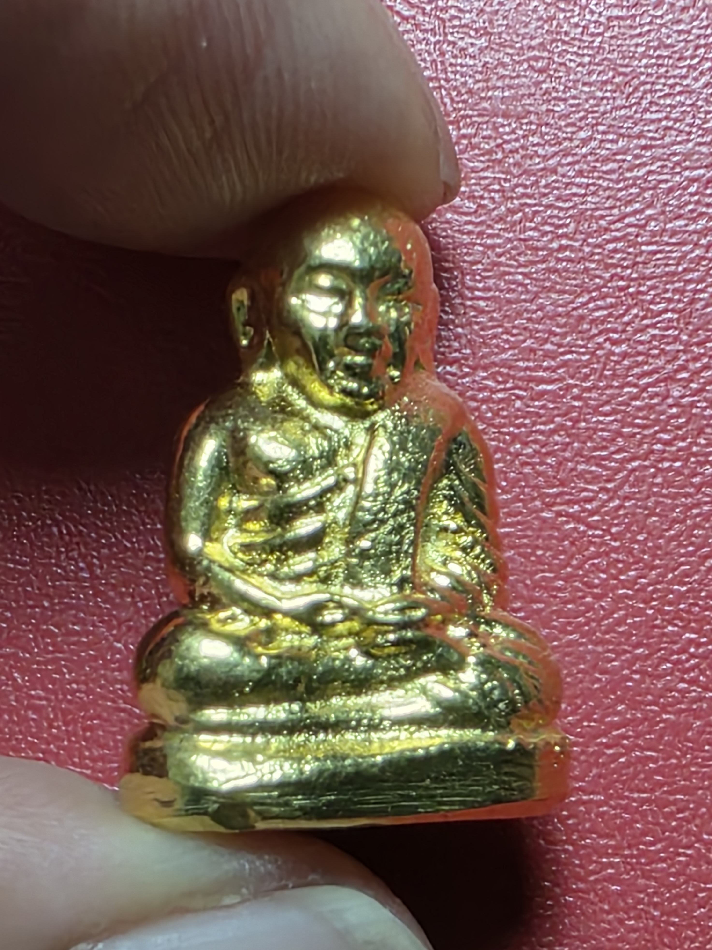 หลวงพ่อเงิน วัดบางคลาน รุ่นพิจิตรรวมใจ เสาร์๕ ปี๒๕๓๖(องค์ที่1)