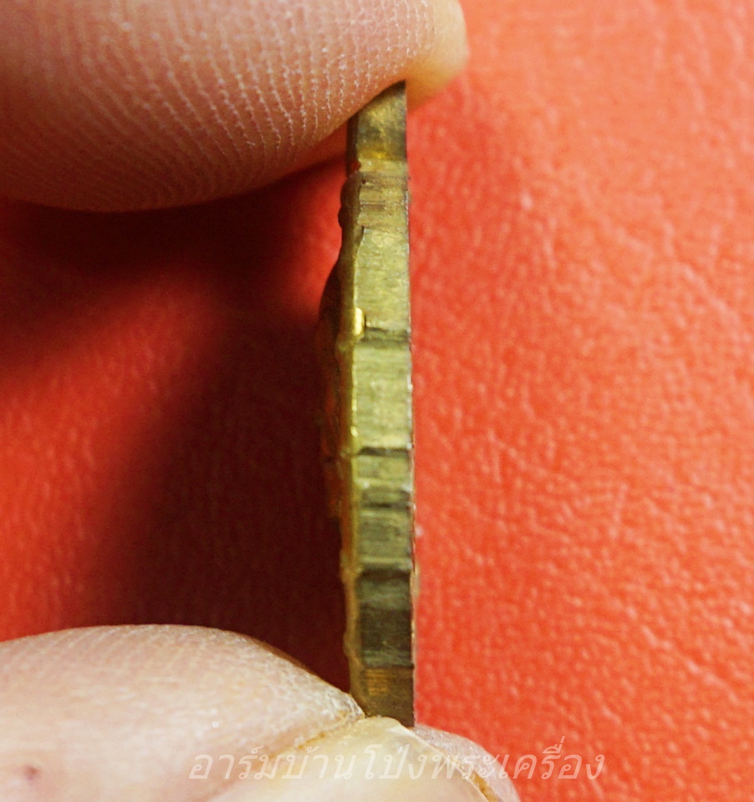 หลวงพ่อหวล วัดชาวเหนือ เม็ดแตง ปี๒๕๕๘ เนื้อฝาบาตร(องค์ที่2)