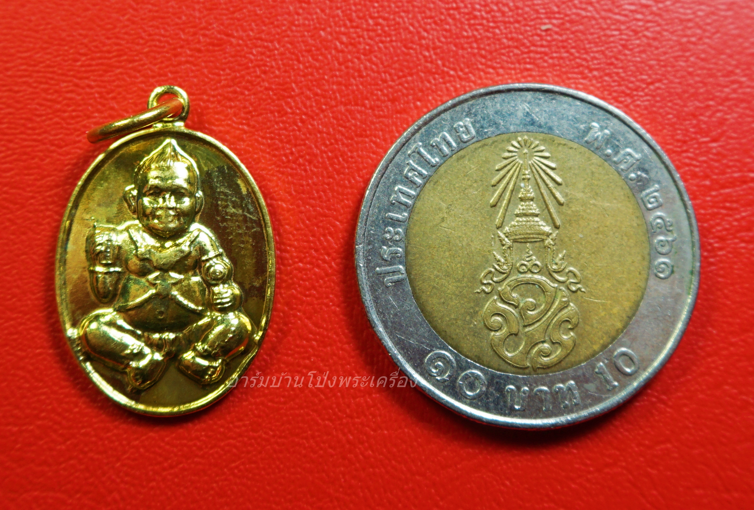 หลวงปู่แผ้ว วัดรางหมัน รุ่นกุมารทองแบ็คแฮม เนื้อฝาบาตร(องค์ที่1)