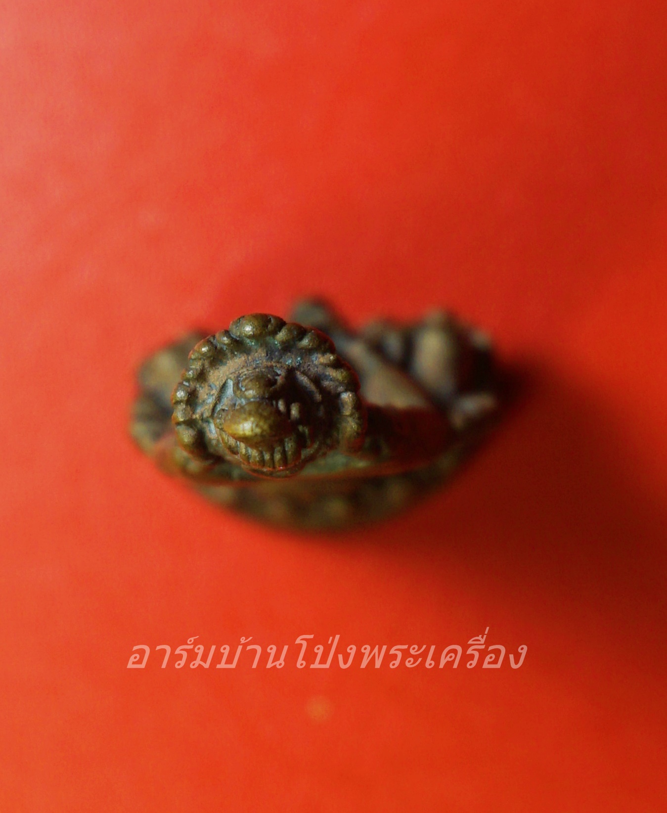 หลวงพ่อชื่น วัดถ้ำเสือ พระกริ่งอวโลกิเตศวร เนื้อฝาบาตร(องค์ที่1)