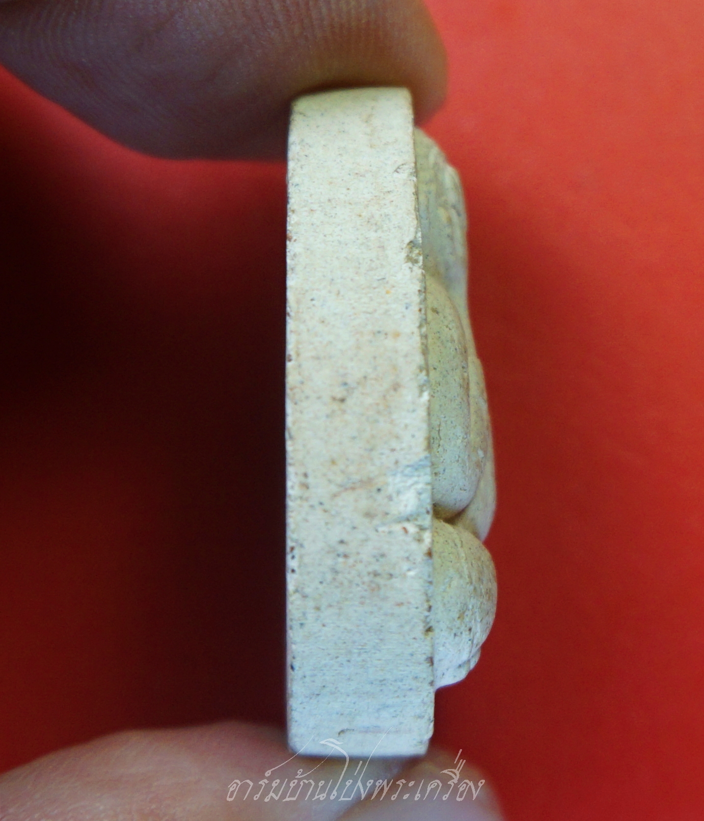 พระปิดตา พระครูนิเวฐปัญญาภรณ์ หลวงพ่อปัญญา วัดกกก้าว จ.นครสวรรค์ รุ่น๑ หลังรูปเหมือน(องค์ที่1)