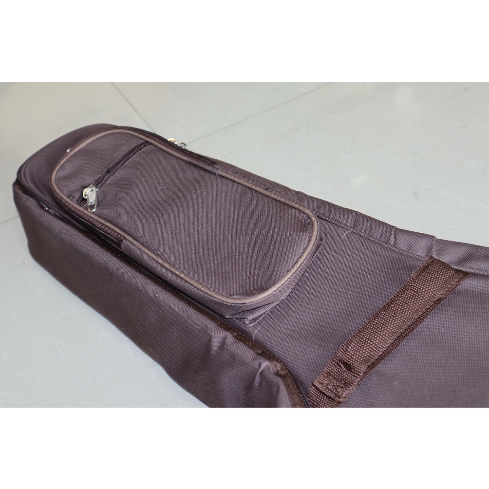 กระเป๋ากีต้าร์โปร่ง Takavood 41" ใส่กีต้าร์ได้ถึงขนาด 41 นิ้ว บุฟองน้ำหนา เนื้อผ้าอย่างดี มีช่องเก็บอุปกรณ์
