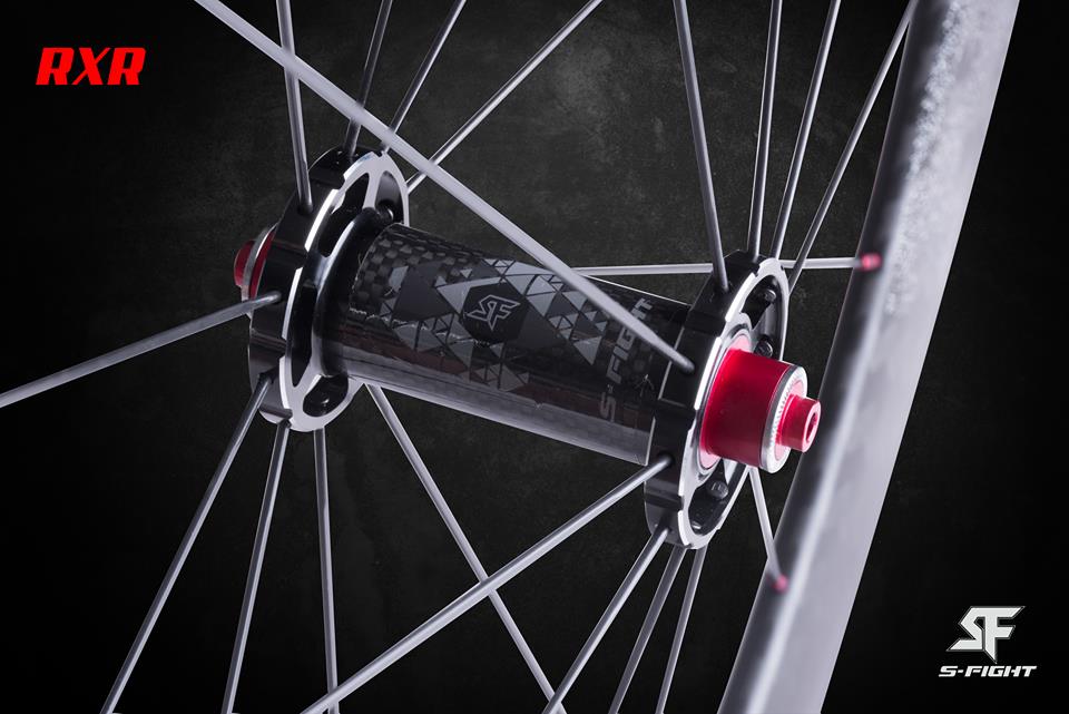 วงล้อเสือหมอบ s-fight RXR คาร์บอน