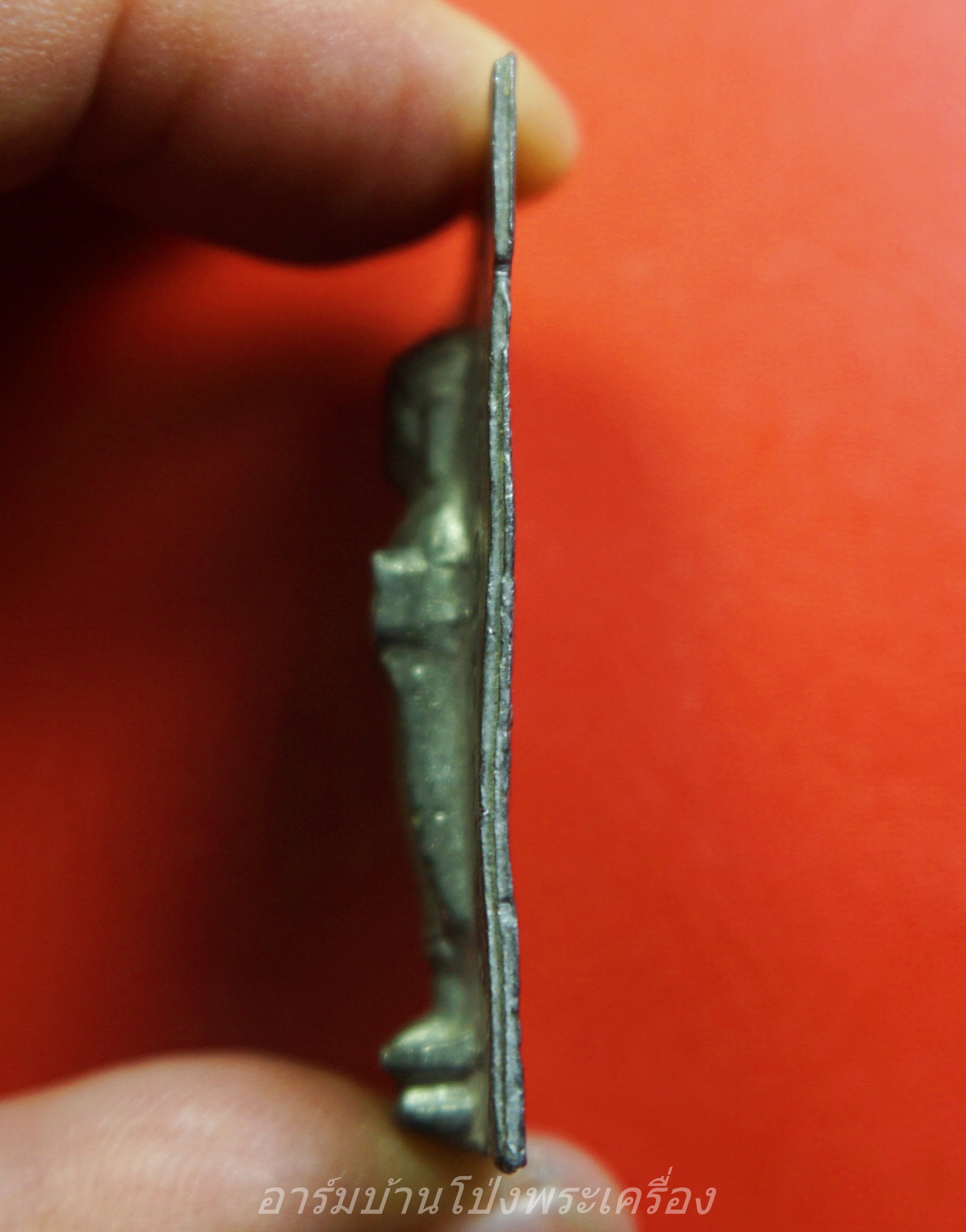 หลวงพ่อแทน วัดธรรมเสน เหรียญหล่อเนื้อตะกั่ว พิมพ์ทาราวดี(องค์ที่2)