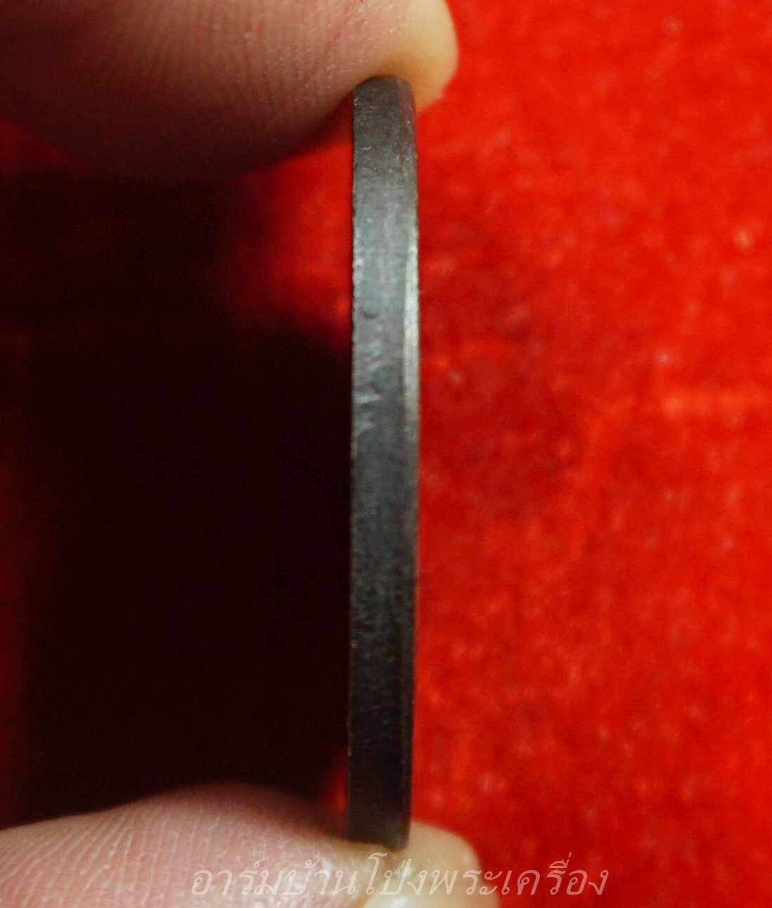 พระแก้วมรกต ปางฤดูร้อน วัดพระแก้ว ปี๒๕๒๕ หลัง ภปร พิมพ์ทรงรูปไข่(องค์ที่2)