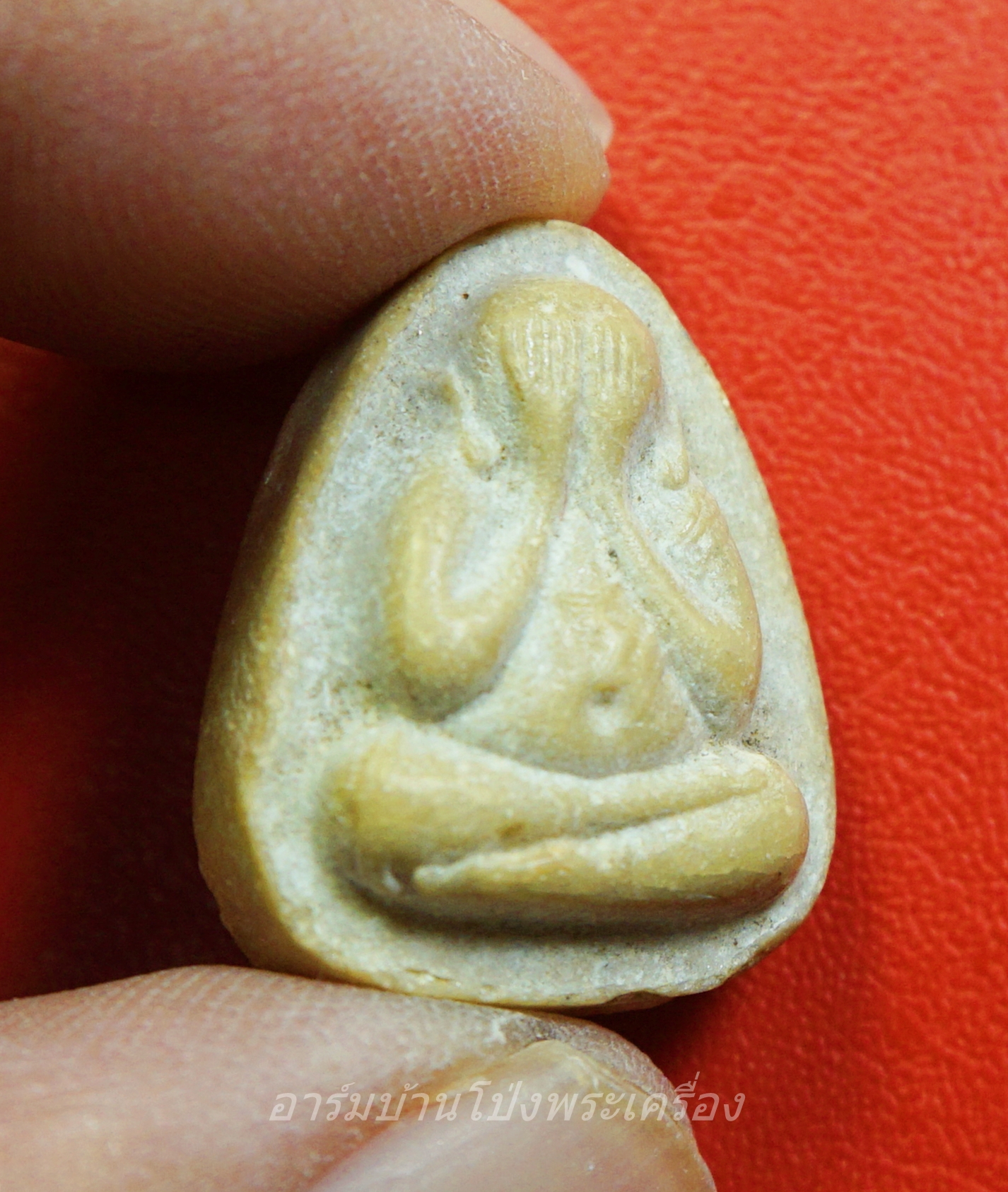 หลวงปู่โต๊ะ วัดประดู่ฉิมพลี ปิดตา ๑๐๘ปี ผงน้ำมัน(องค์ที่1)