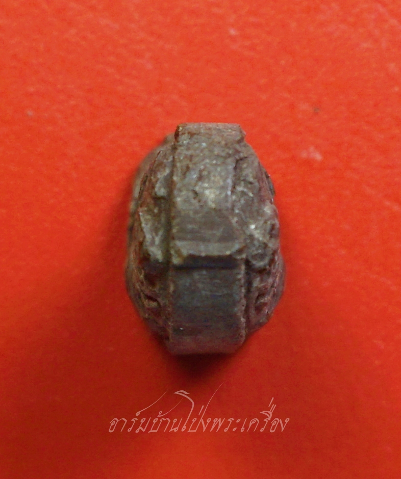 เสือ หลวงพ่อสมชาย วัดปริวาส จ.กรุงเทพฯ พยัคฆ์หมื่นยันต์"ยอดขุนพล๕๙" เนื้อผงแร่เหล็ก มีตอกโค๊ตใต้ฐาน(องค์ที่1)