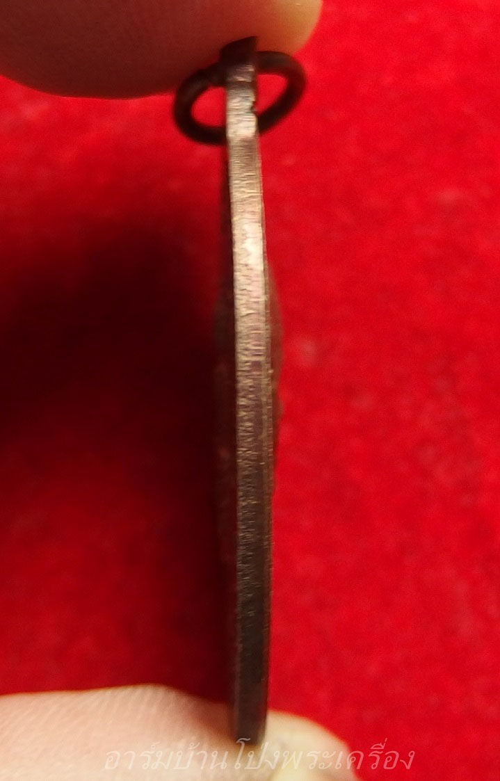 หลวงพ่อปาน วัดดอนเสลา รุ่นแรก ปี๑๙ เนื้อทองแดงผิวไฟ(องค์ที่1)