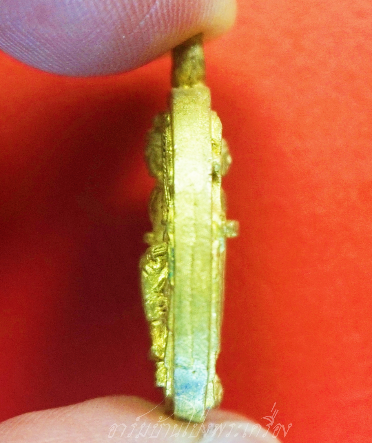 เหรียญหล่อ หลวงพ่อบ้านแหลม วัดเพชรสมุทร สมุทรสงคราม หลัง คุณพ่อพระร่วงเจ้า เนื้อระฆัง(องค์ที่1)