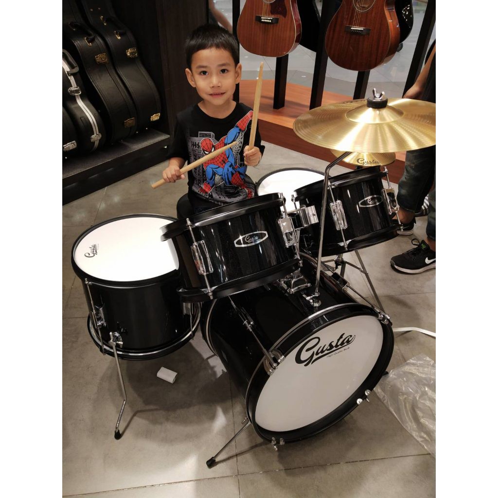 กลองชุดเด็ก Gusta สีดำ ครบชุด กลองชุด สำหรับเด็ก - ฟรี เก้าอี้+ไม้กลอง+ไข่เขย่า 2 ลูก