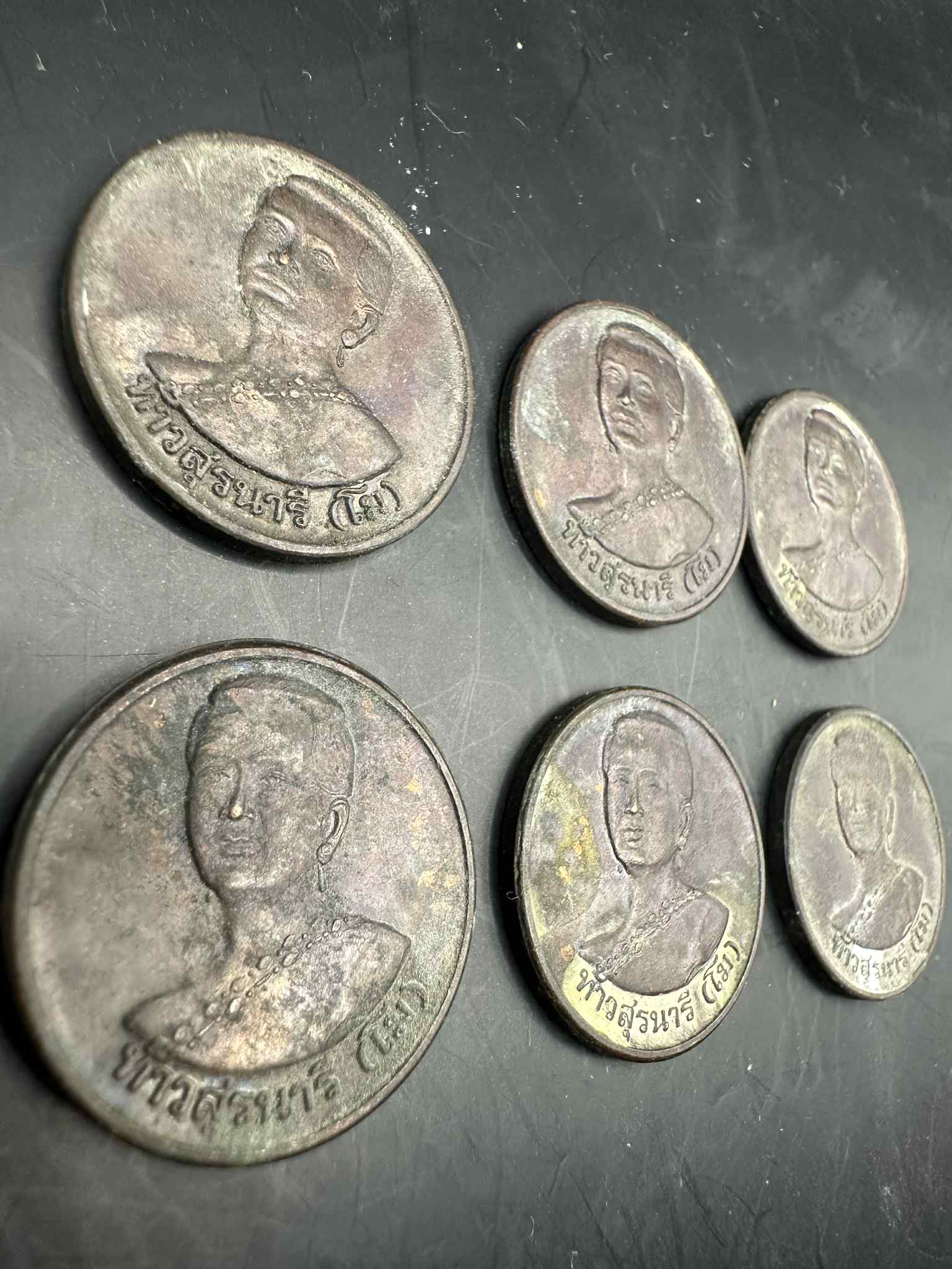 11.เหรียญท้าวสุรนารี(โม)พิธีเปิด สวนสัตว์นครราชสีมา ปี 39