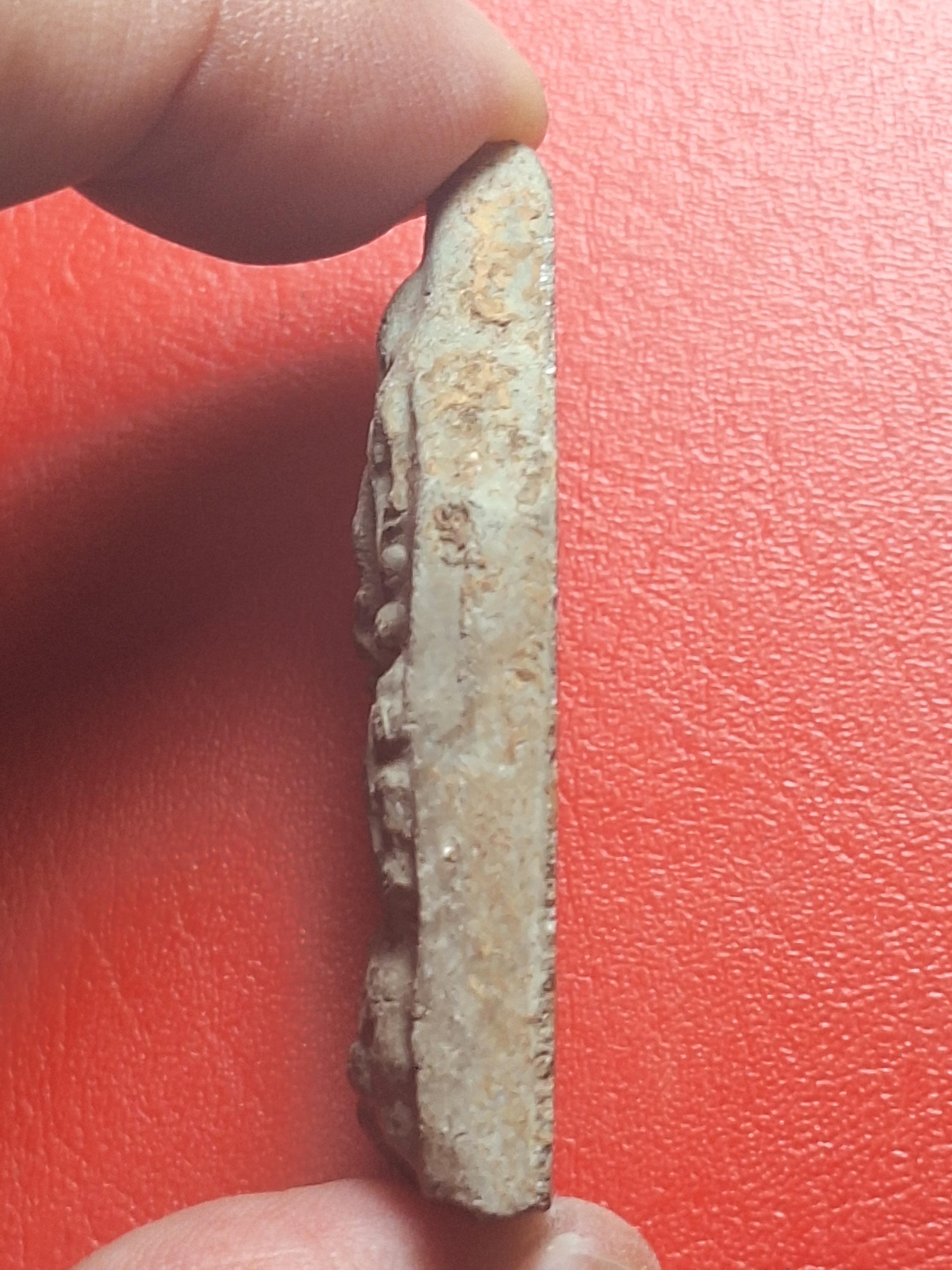 หลวงพ่อแทน วัดธรรมเสน ขุนแผนหน้ายักษ์ ปี๒๕๐๖ เนื้อผงสีเทา(องค์ที่9)