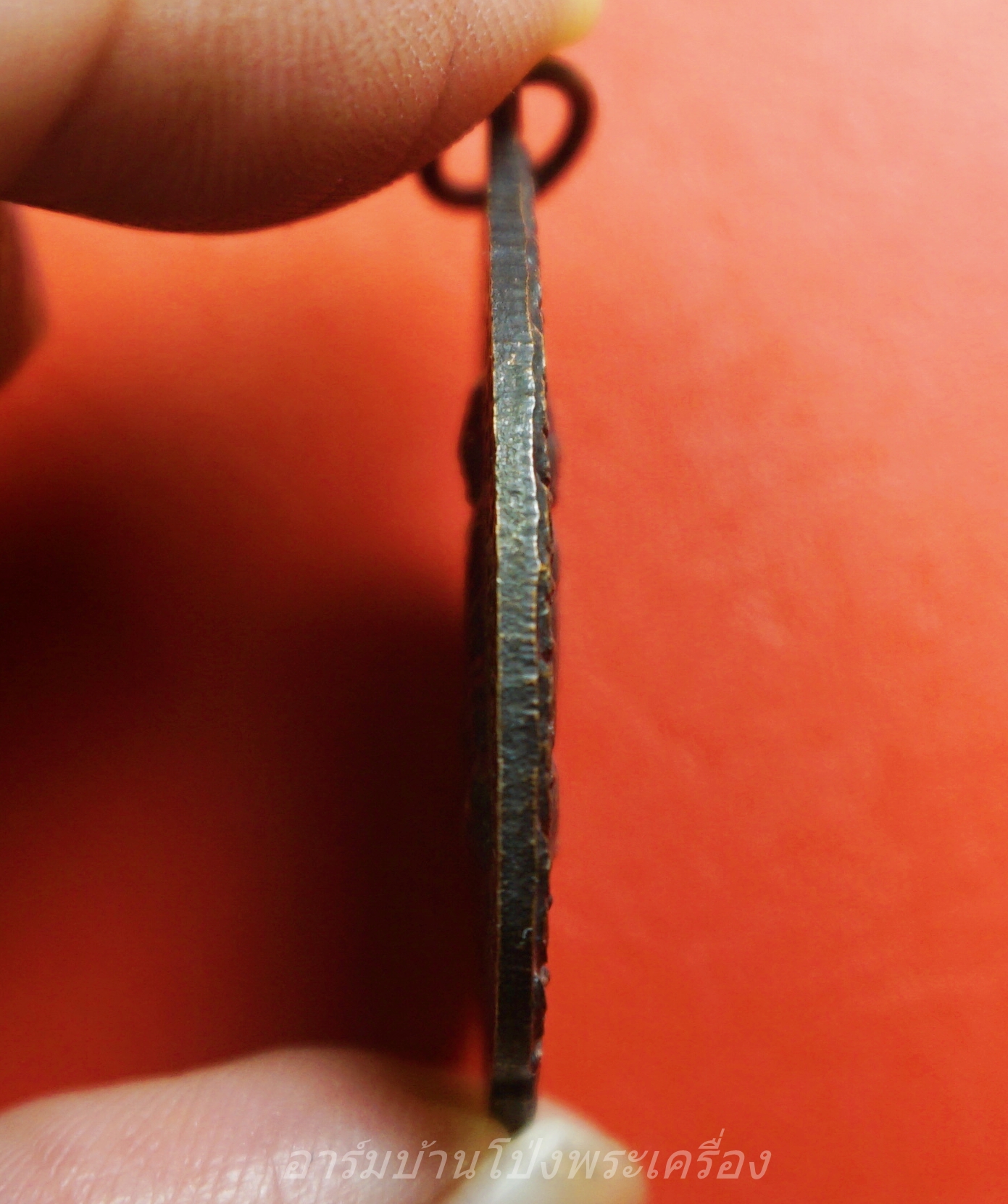 พระครูอรุณ หลัง พระสมุห์บุญมา วัดคลองใหญ่ จ.ตราด พระราชทานเพลิง ปี๒๕๓๗ เนื้อทองแดงรมดำ(องค์ที่1)