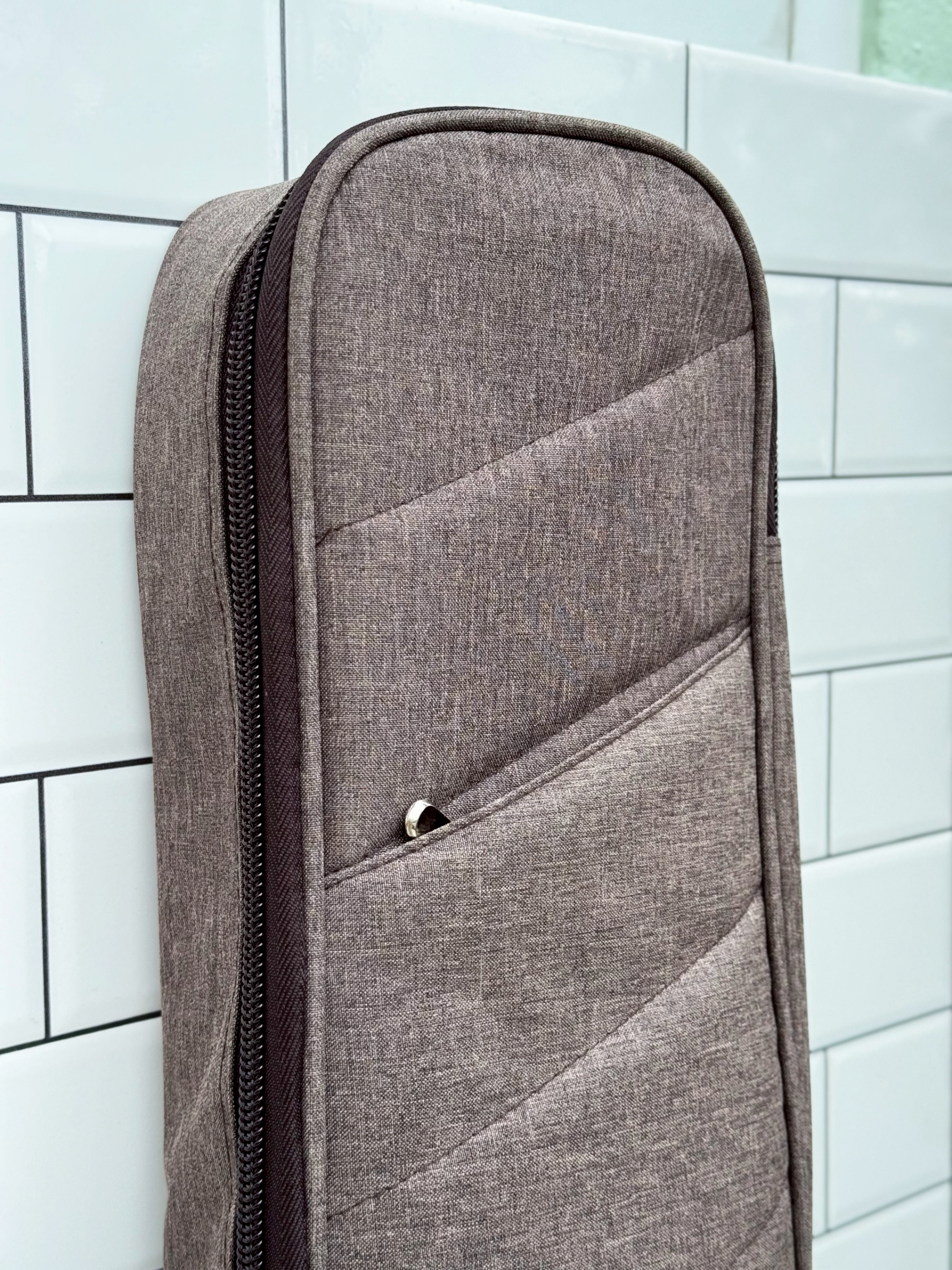 ซอฟเคสไฟฟ้า Jinchuan JC B-2317 [BW] กระเป๋ากีตาร์ไฟฟ้า บุฟองหนา12มิล สายรัดคออย่างดี พร้อมหูหิ้ว/สะพายหลัง