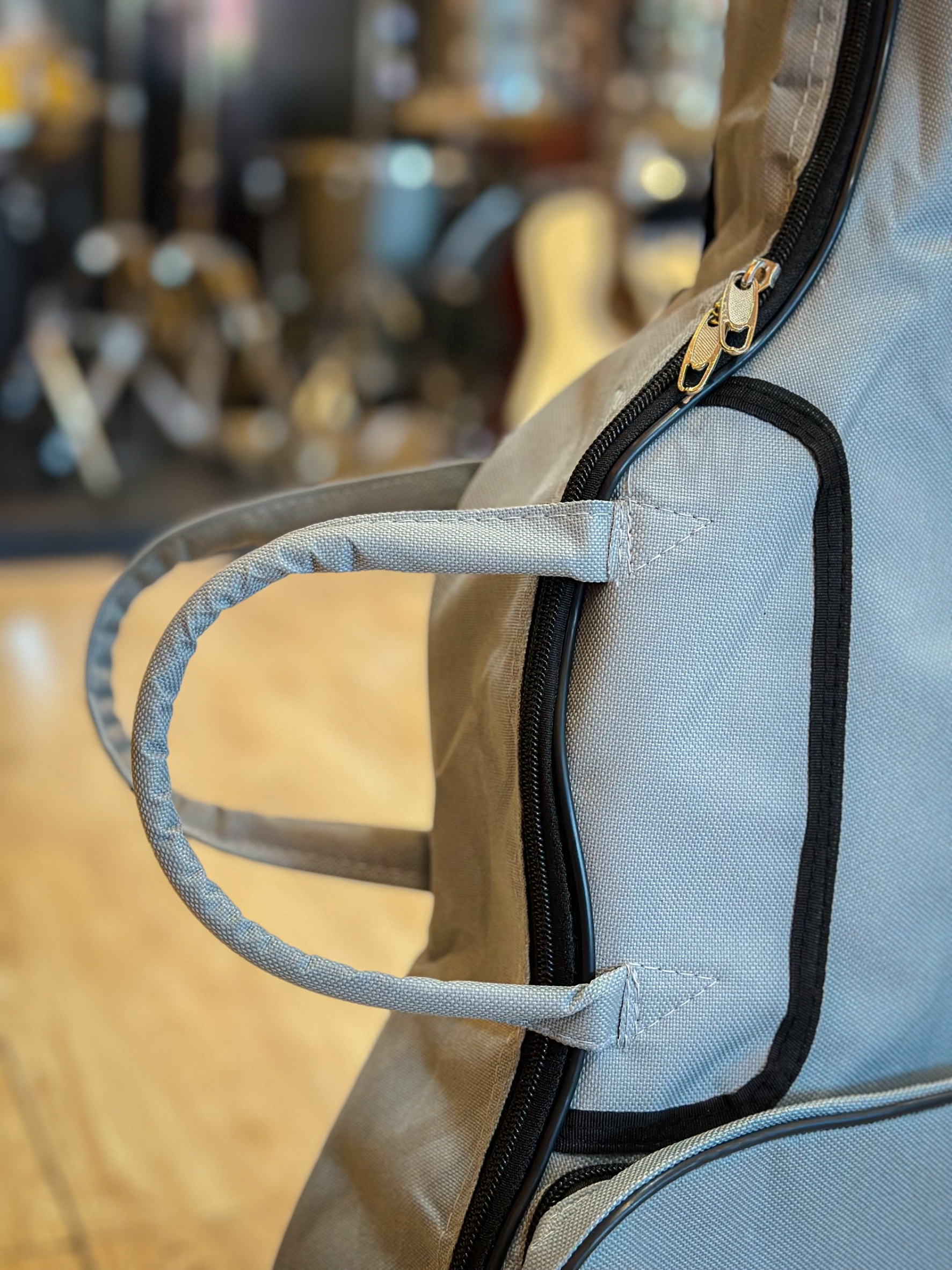 กระเป๋ากีตาร์โปร่ง 36 นิ้ว Nami สีเทา ถุงผ้ากันน้ำ กระเป๋ากีต้าร์ คุณภาพดี มีช่องใส่อุปกรณ์ มีหูหิ้ว