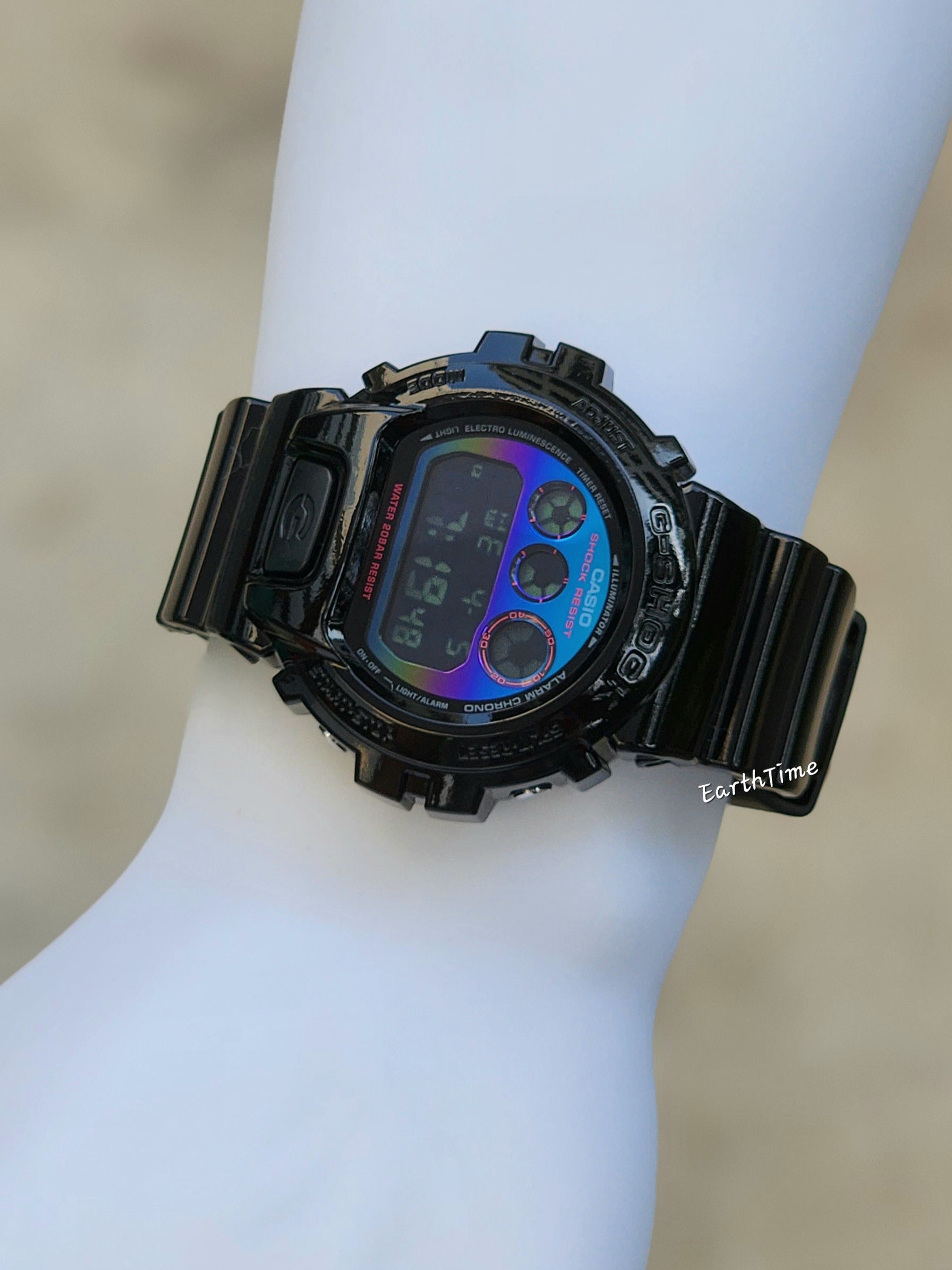 DW-6900RGB-1 l Virtual Rainbow Series l G-SHOCK