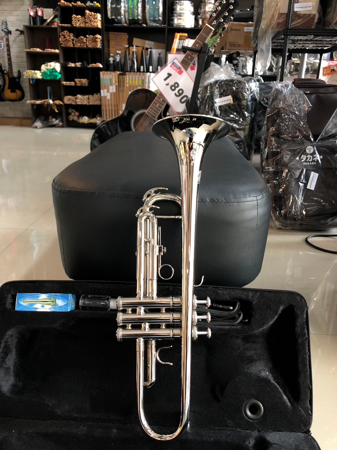 ทรัมเปต Overspeed ทรัมเป็ต คุณภาพดี ไม่กินลม พร้อมอุปกรณ์ครบชุด เสียงกังวาน วัสดุคุณภาพดี - ส่งด่วน