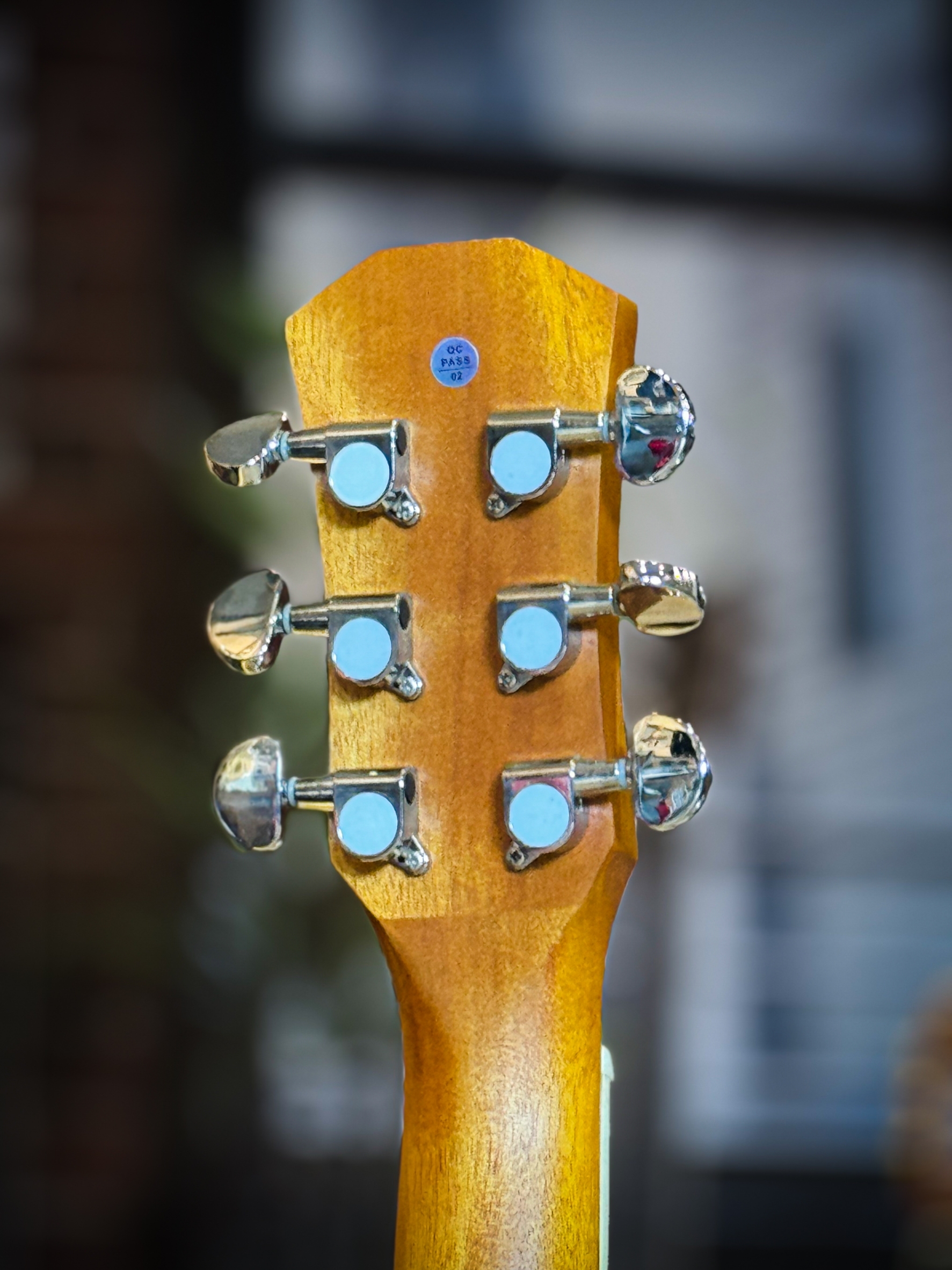 Mclorence กีต้าร์โปร่ง 34 นิ้ว MC-34 สีไม้อ่อน กีตาร์โปร่ง เสียงใสกังวาล ฟรี กระเป๋า Nami เทา / ปิ๊ก4อัน / ประแจ