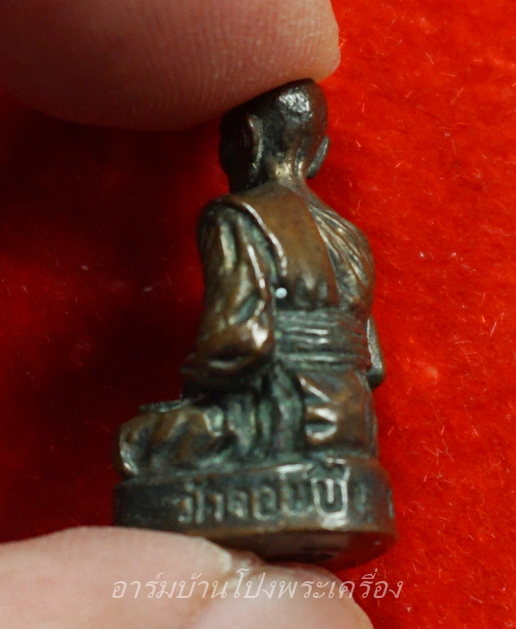 หลวงพ่อคูณ วัดจอมบึง รูปหล่อ(องค์ที่4)