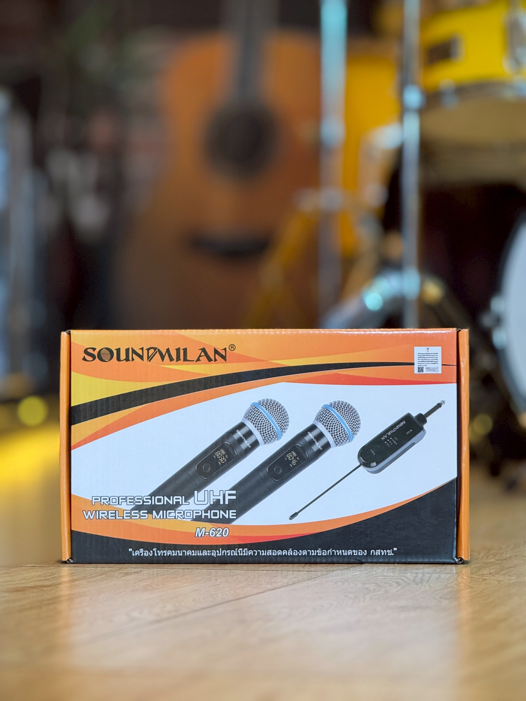 ไมค์ลอยคู่ SOUNDMILAN รุ่น M620 | ไมโครโฟนไร้สาย UHF แบบชาร์จระบบแบตเตอร์รี่ใช้งานได้นาน ระยะรับสัญญาณ 50 เมตร