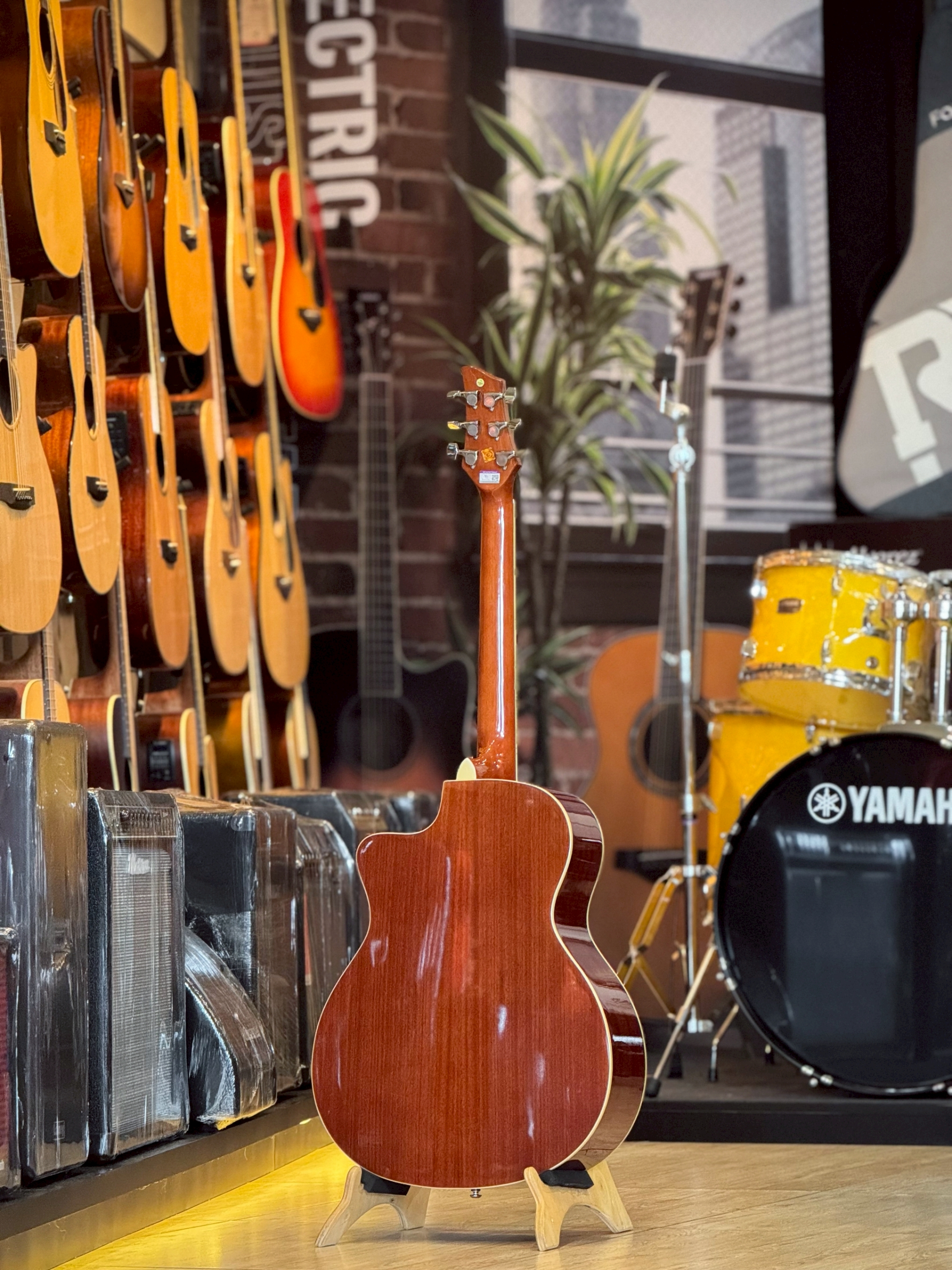 NG Guitar กีต้าร์โปร่ง ทรงGA ขนาด 41นิ้ว ไม้หน้า AA Engleman Spruce เสียงแน่นใส กังวาน ดีไซน์เท่ เหมาะสำหรับมือใหม่ พร้อม กระเป๋า+คาโป้+ปิ๊ก2+ใบคอร์ด+ประแจ