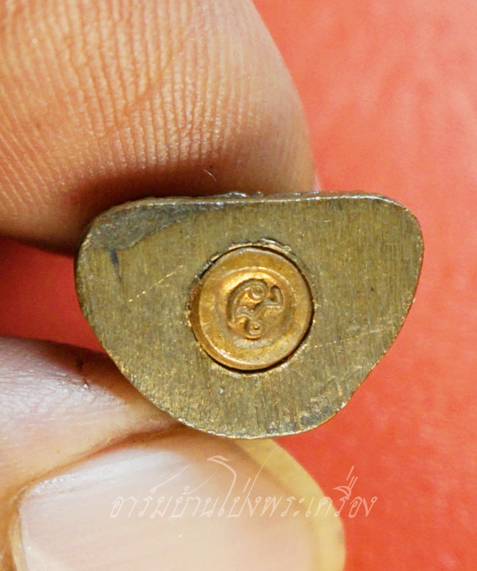 หลวงพ่อแฟง วัดหัวป่า รูปหล่อ อุดกริ่ง(องค์ที่1)