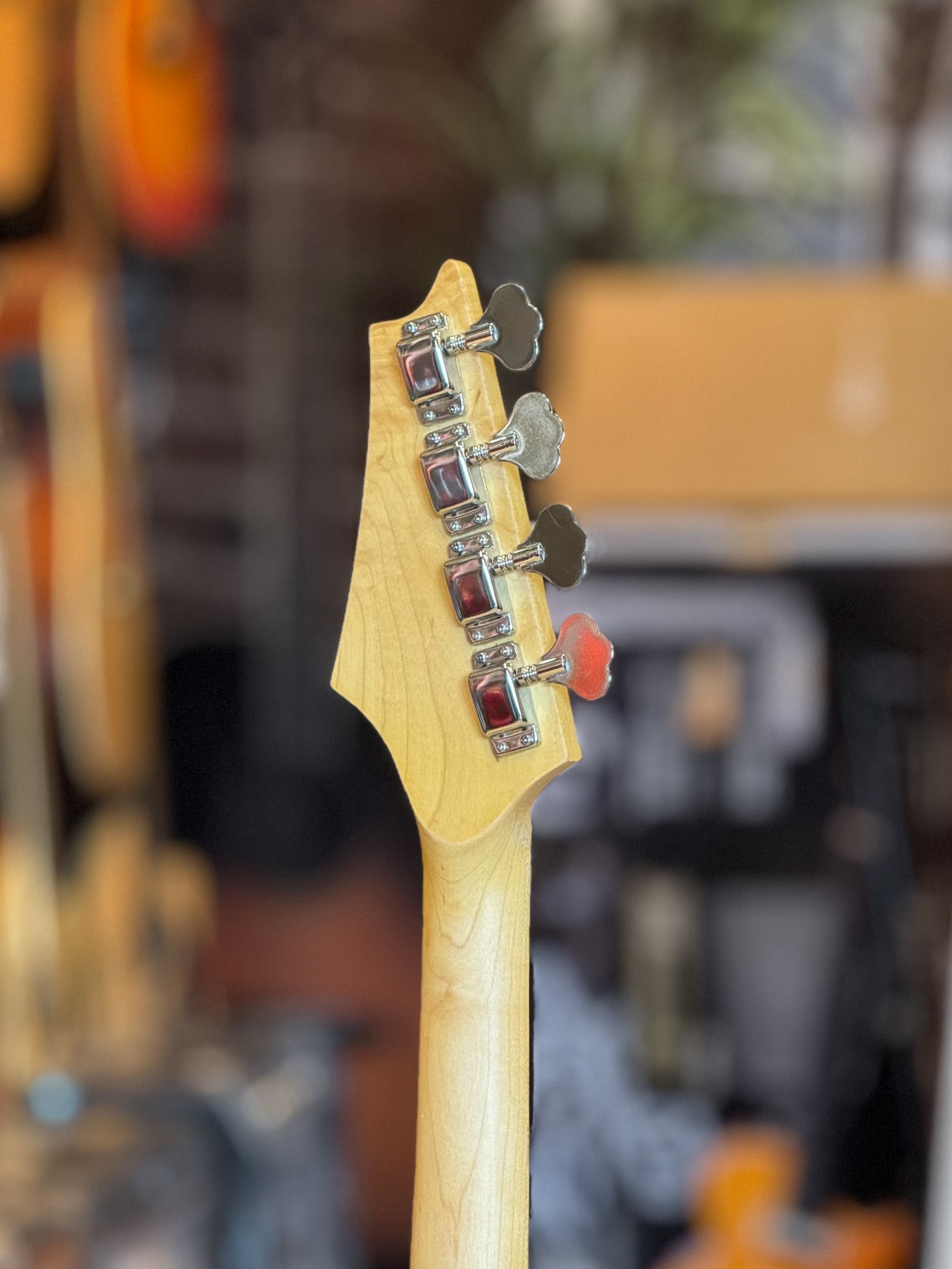 เบสไฟฟ้า Faster FTB-523 4 สาย 21 เฟรต ปิ๊กอัพ PJ Bass งานสี เมทัลลิค