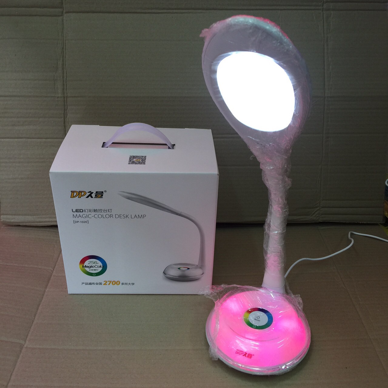 โคมไฟตั้งโต๊ะ LED อ่านหนังสือ DP-1020
