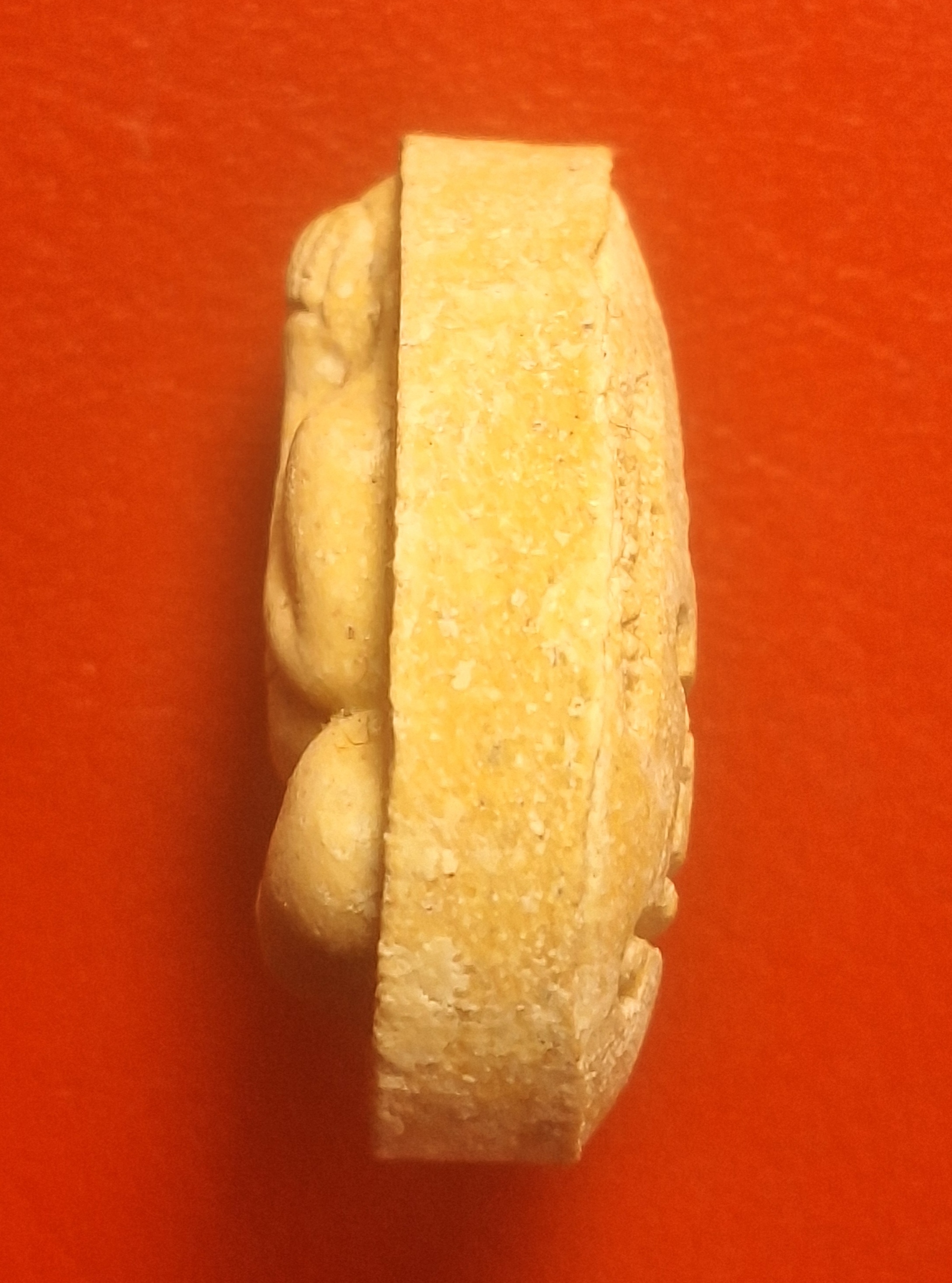 หลวงปู่โต๊ะ วัดประดู่ฉิมพลี ออกวัดถ้ำสิงโตทอง ๑๒๙ปี รุ่นหลวงปู่ใหญ่ พิมพ์เล็ก เนื้อผงสีขาว(องค์ที่1)