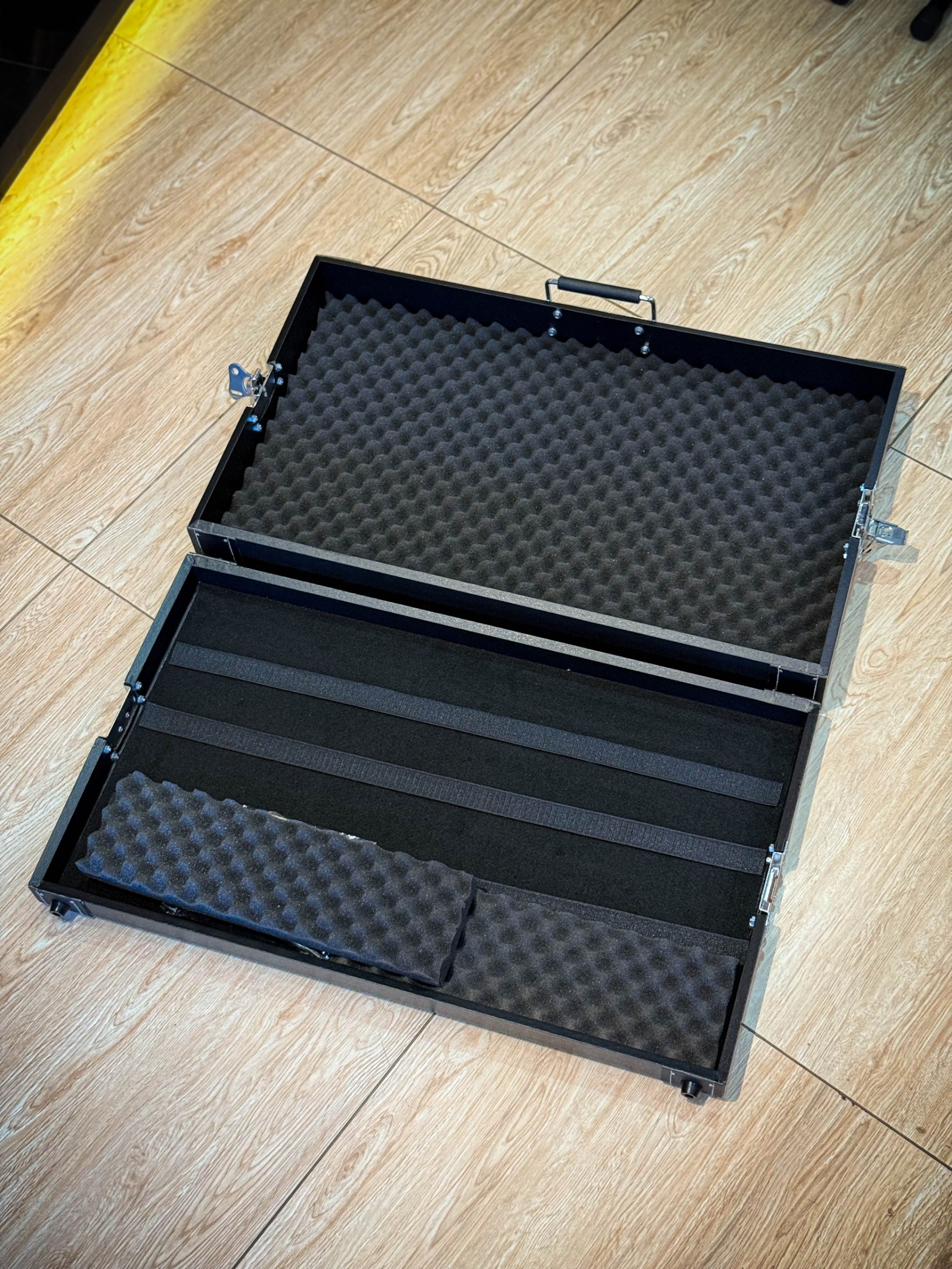 กล่องเอฟเฟค เคสเอฟเฟค Rock Music / GT-100 / ME-80 / และ รุ่นที่ขนาดใกล้เคียงกัน / Hardcase Multi effect