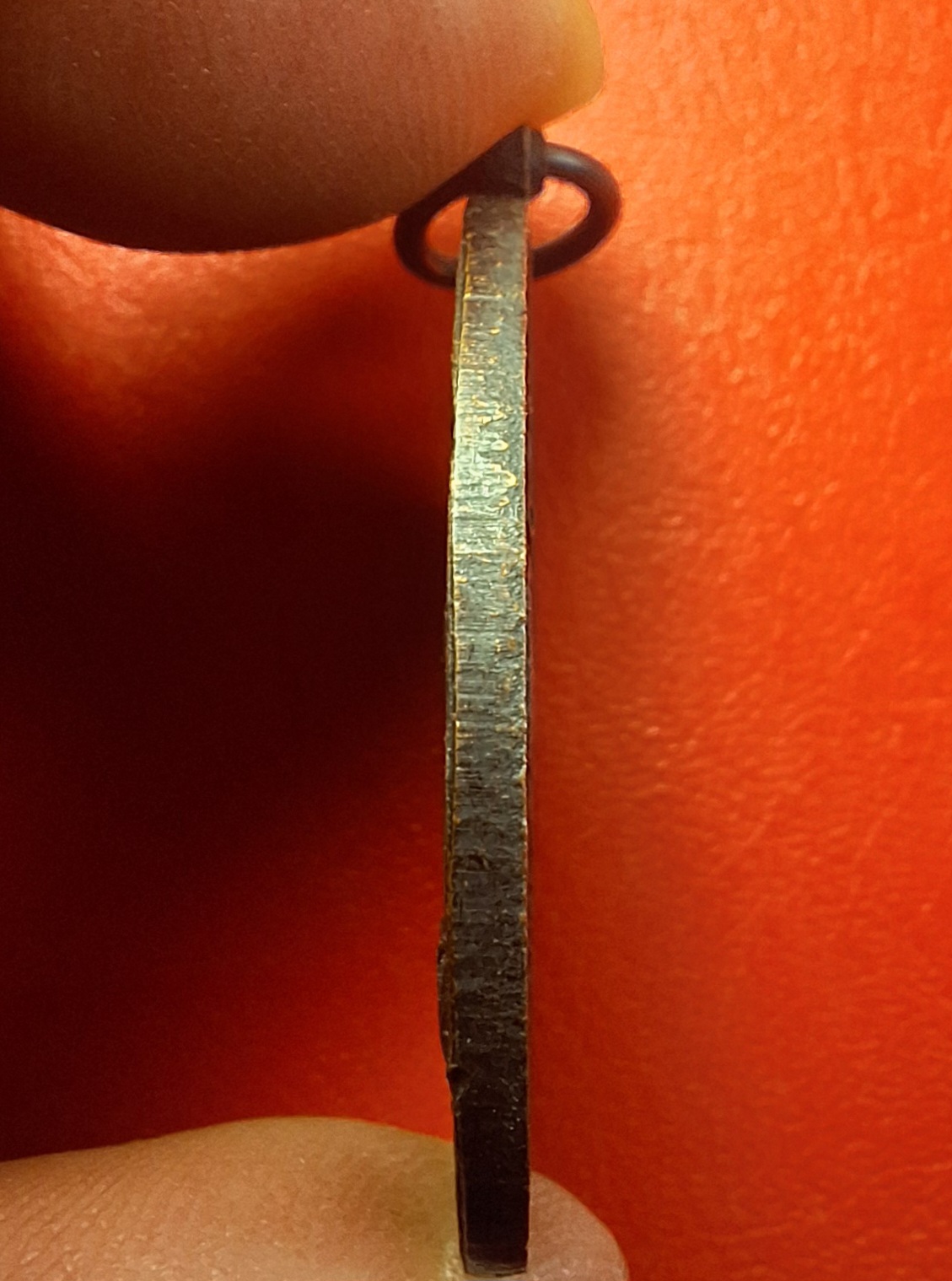 หลวงพ่อมั่น จันทร์โชติ วัดหาดทราย จ.เพชรบุรี ปี๒๕๑๖ เนื้อทองแดงรมดำ(องค์ที่1)