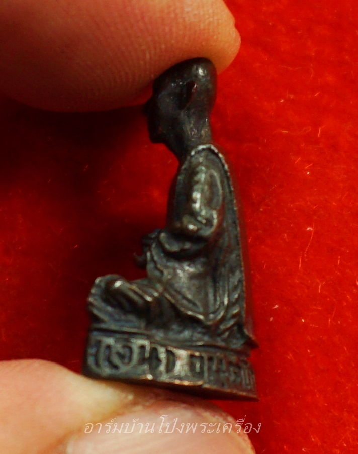 หลวงพ่อเงิน วัดถ้ำน้ำ รูปหล่อ(องค์ที่1)