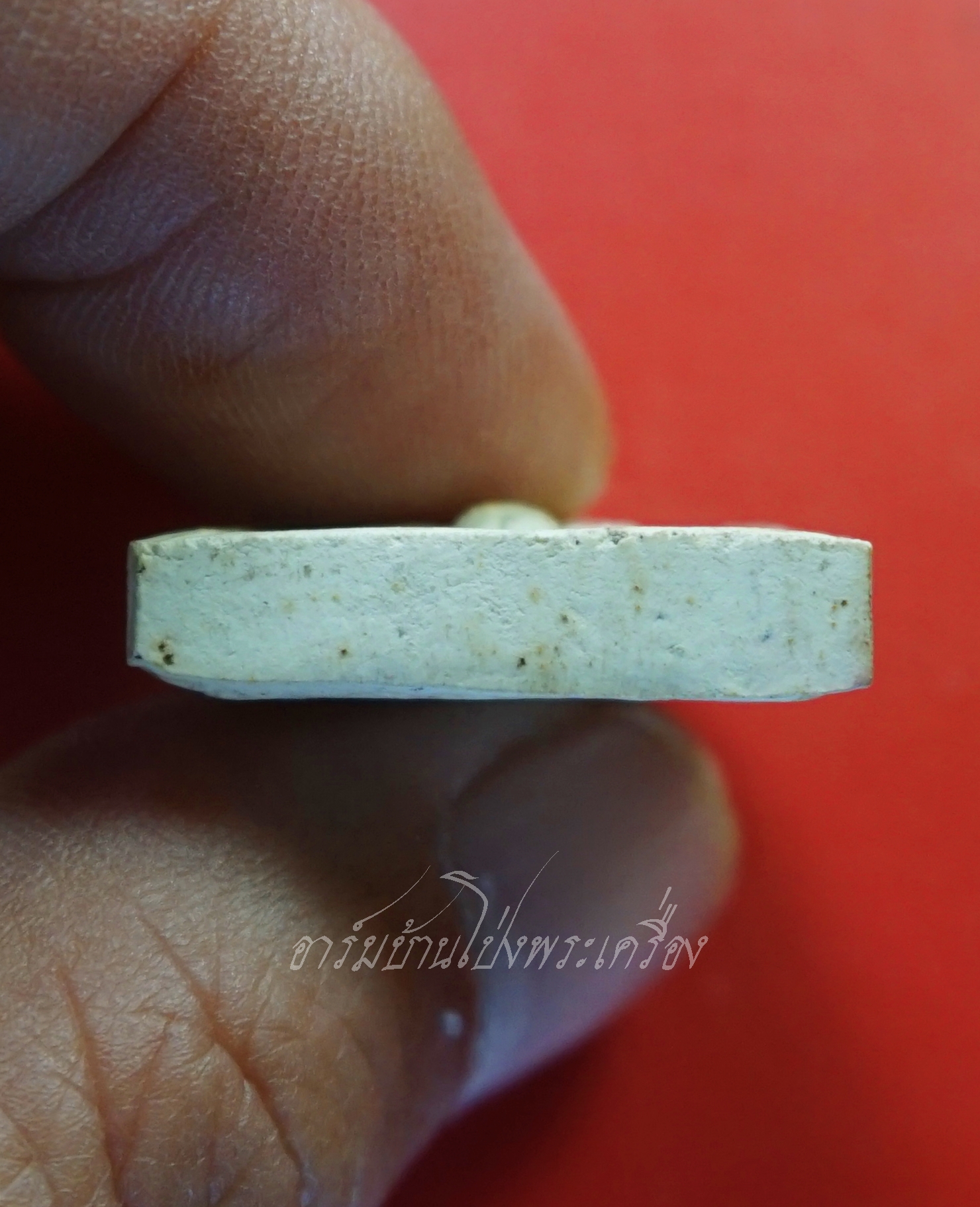 หลวงพ่อเกษม เขมโก สุสานไตรลักษณ์ ลำปาง ปี๒๕๓๗ เนื้อผงพุทธคุณ(องค์ที่1)