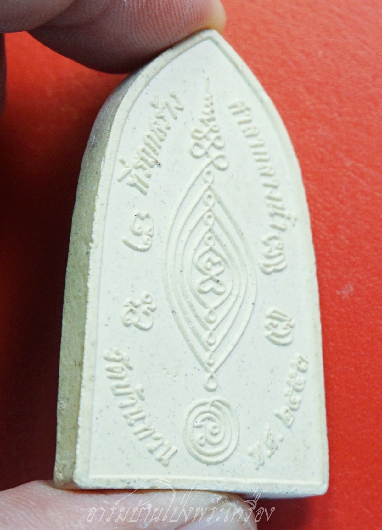 พระขุนแผน วัดบ้านทวน ที่รฤกสร้างศาลากลางน้ำ จ.กาญจนบุรี ปี๒๕๕๓ เนื้อผงขาว(องค์ที่2)