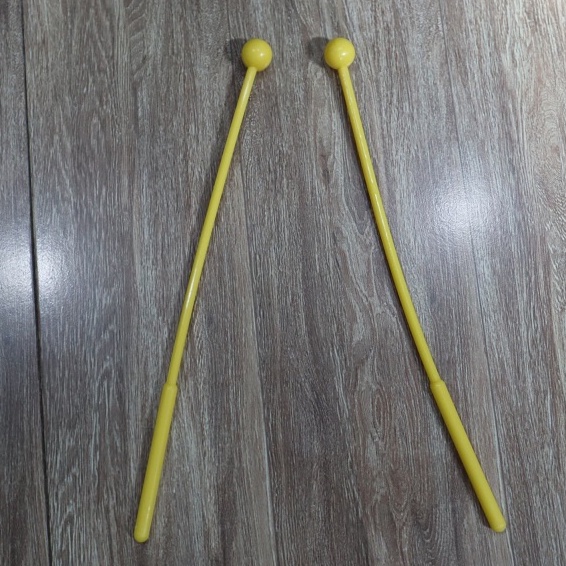 ไม้ตีเบลไลล่า พลาสติก (สีเหลือง)