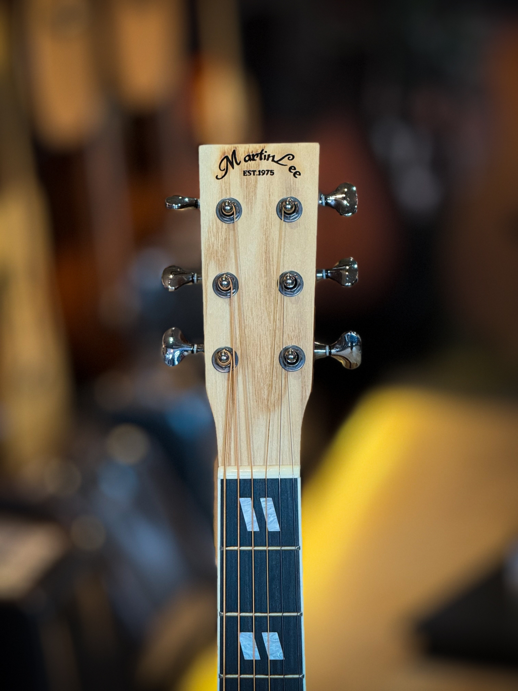 กีต้าร์โปร่ง Kama K-4119C โปร่งไฟฟ้า EQ LC-5 สีไม้ ASH 41 นิ้ว ฟรี กระเป๋า ปิ๊ก2อัน ใบคอร์ด ประแจ