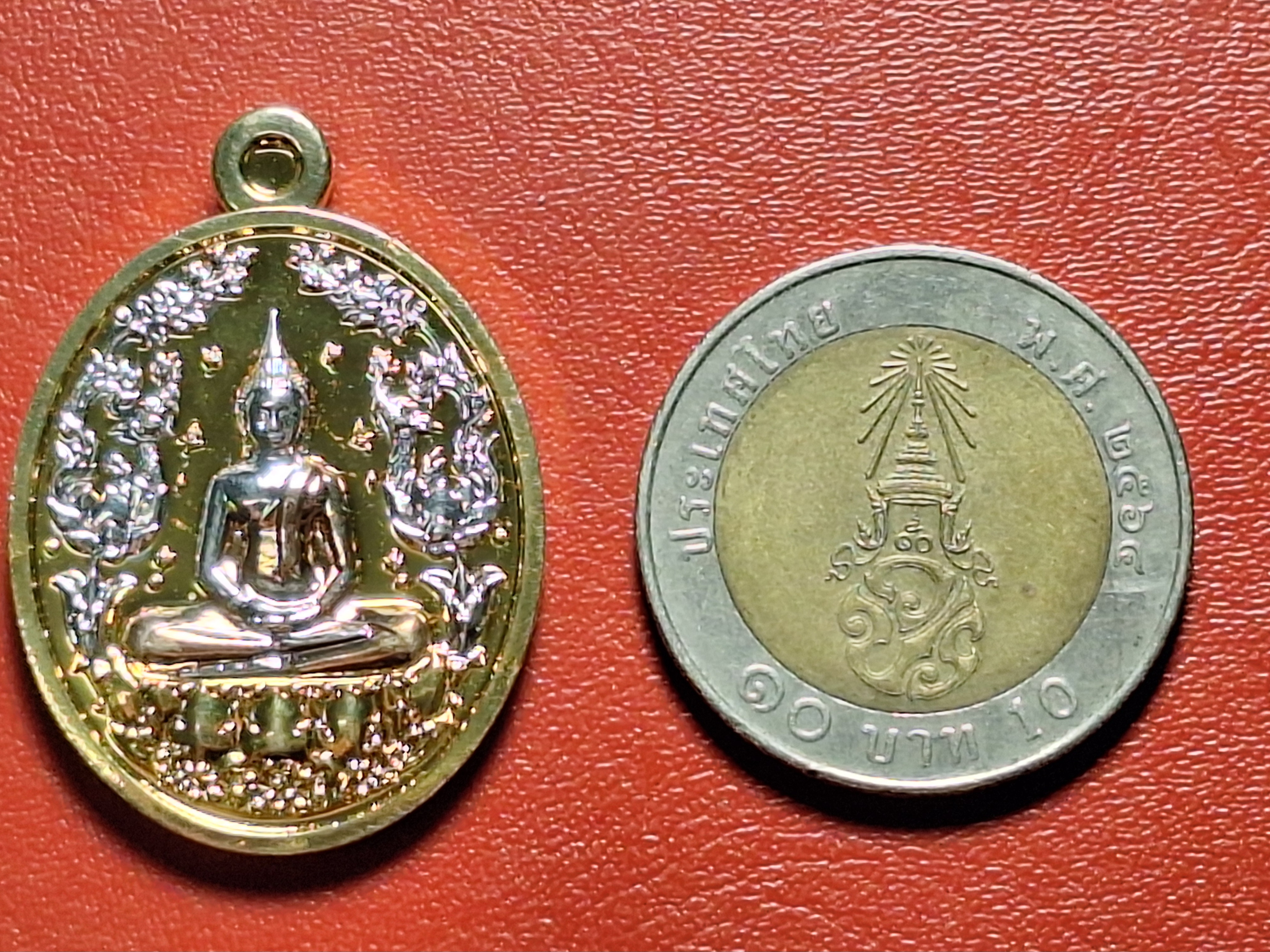 หลวงพ่อโสธร วัดโสธรวรารามวรวิหาร จ.ฉะเชิงเทรา หลวงพ่อโสธรขึ้นจากน้ำ ปี๒๕๕๕ เนื้อสามกษัตริย์(องค์ที่1)