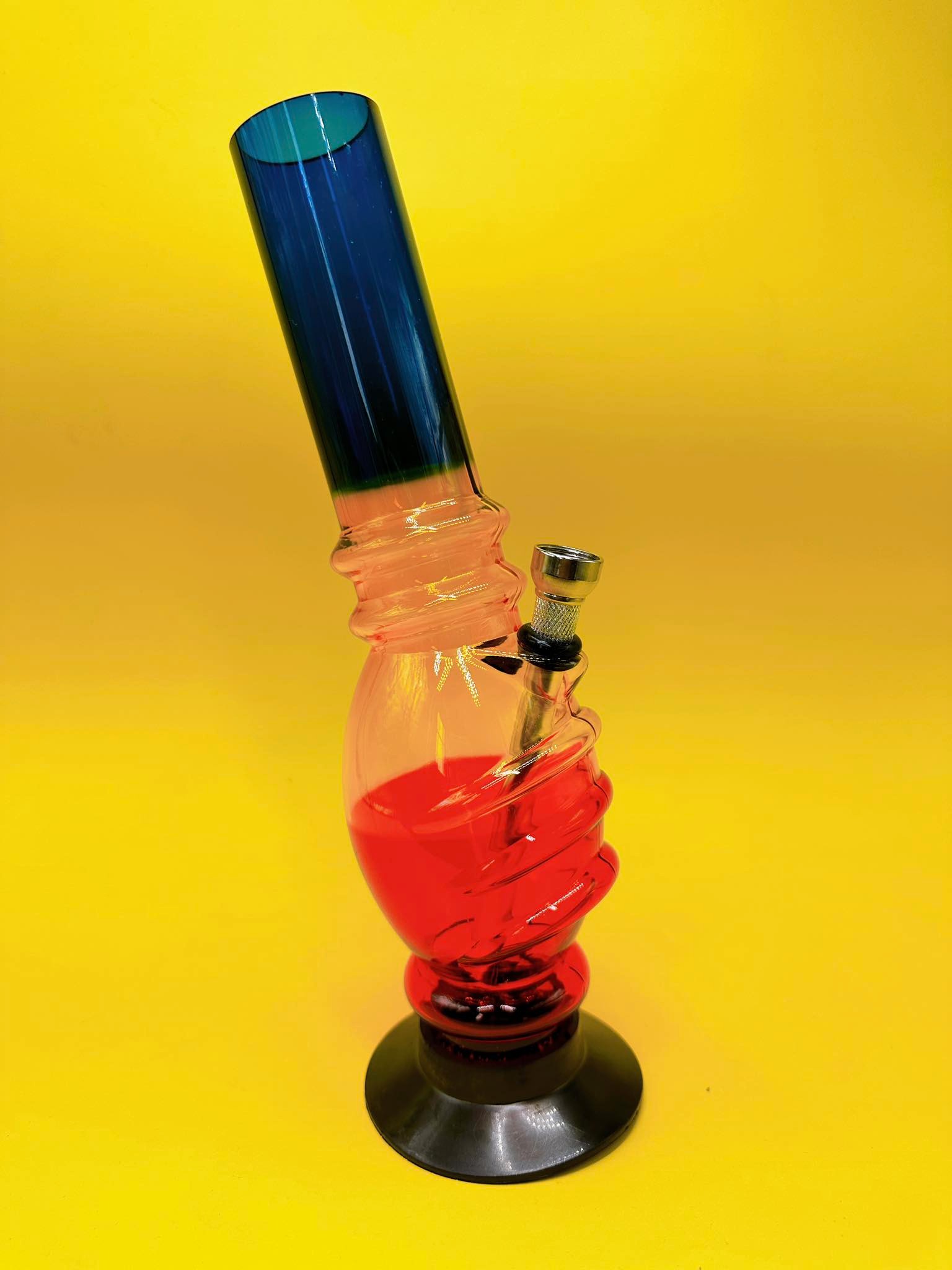 Medium Acrylic Bong (26 cm.) (1)