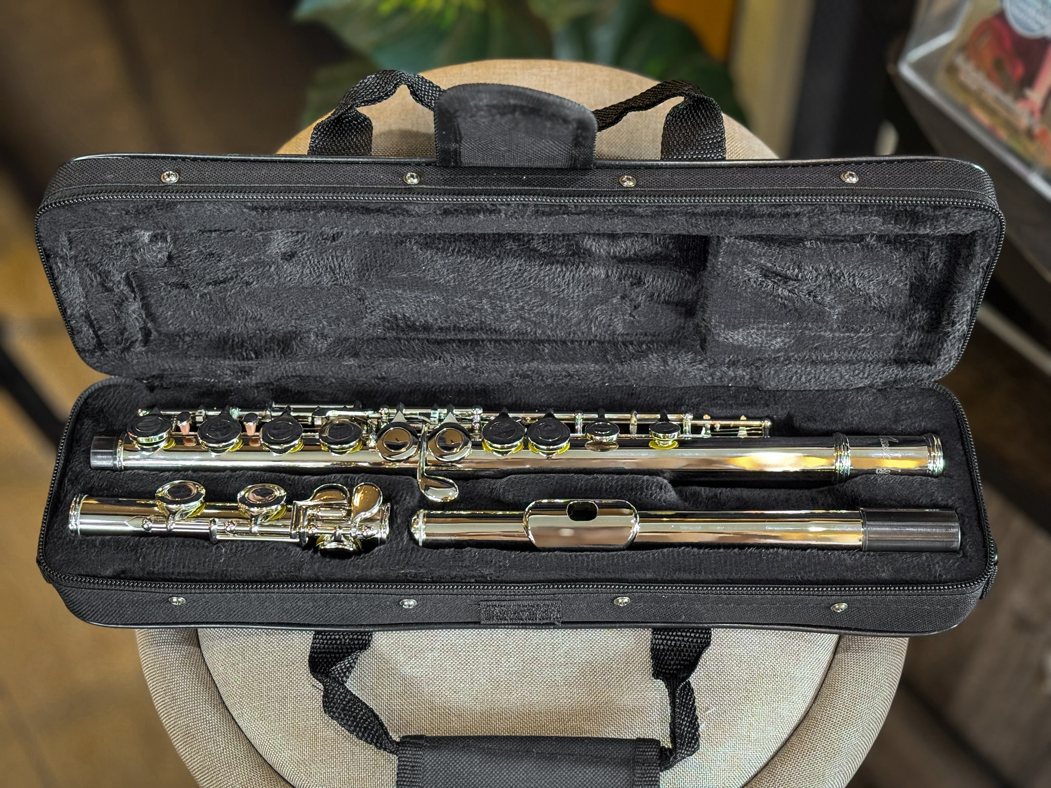 ฟลูต Flute สีเงิน Muslady งานโครเมี่ยม พร้อมกล่องบุกำมะหยี่ เครื่องเป่า งานมาตรฐานเหมาะกับการเรียน