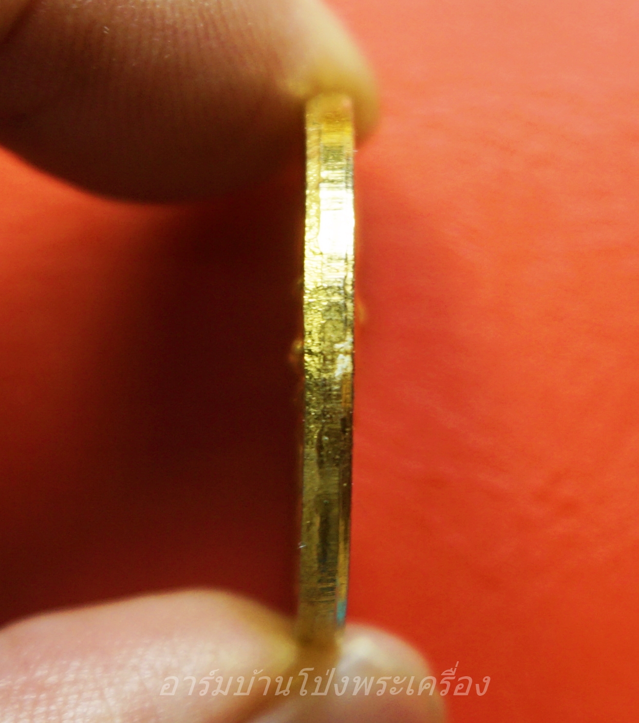 หลวงพ่อคูณ วัดบ้านไร่ ลูกเสือชาวบ้าน เหรียญกลม ปี๒๕๒๐ เนื้อกะไหล่ทอง(องค์ที่1)