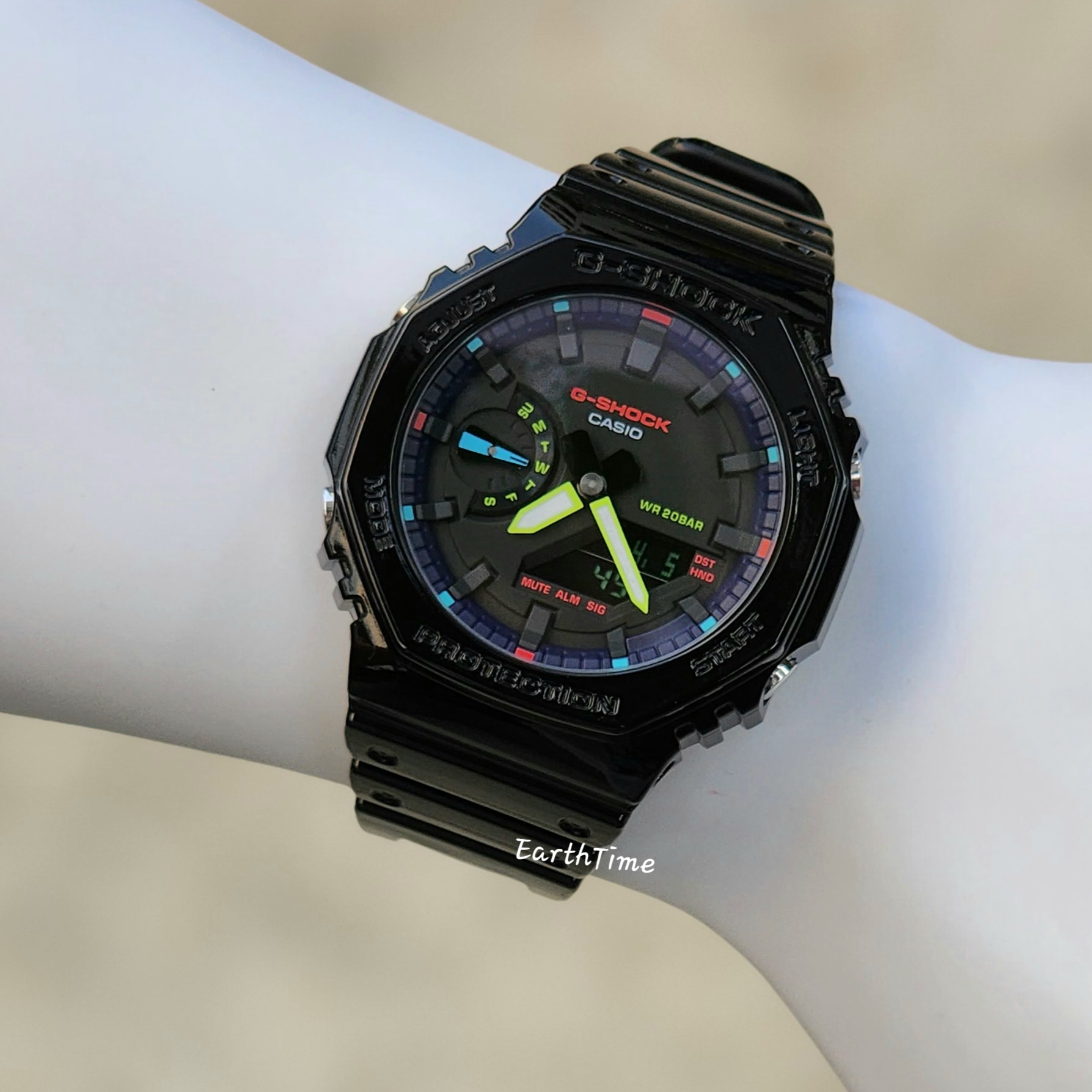 GA-2100RGB-1A l Virtual Rainbow Series l G-SHOCK