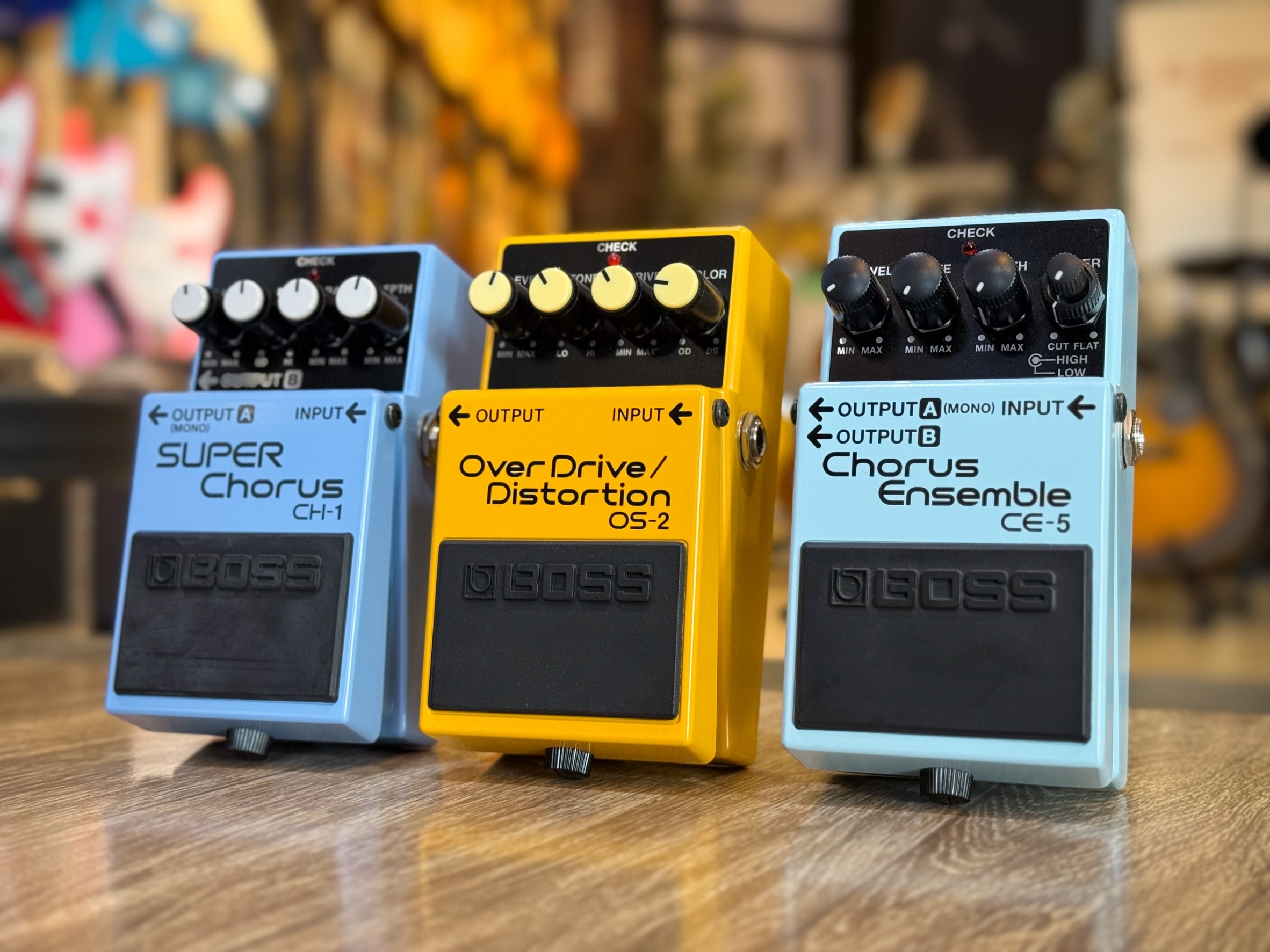 BOSS OS-2 Overdrive Distortion เอฟเฟคต์ก้อนเสียงแตก เอฟเฟคกีต้าร์