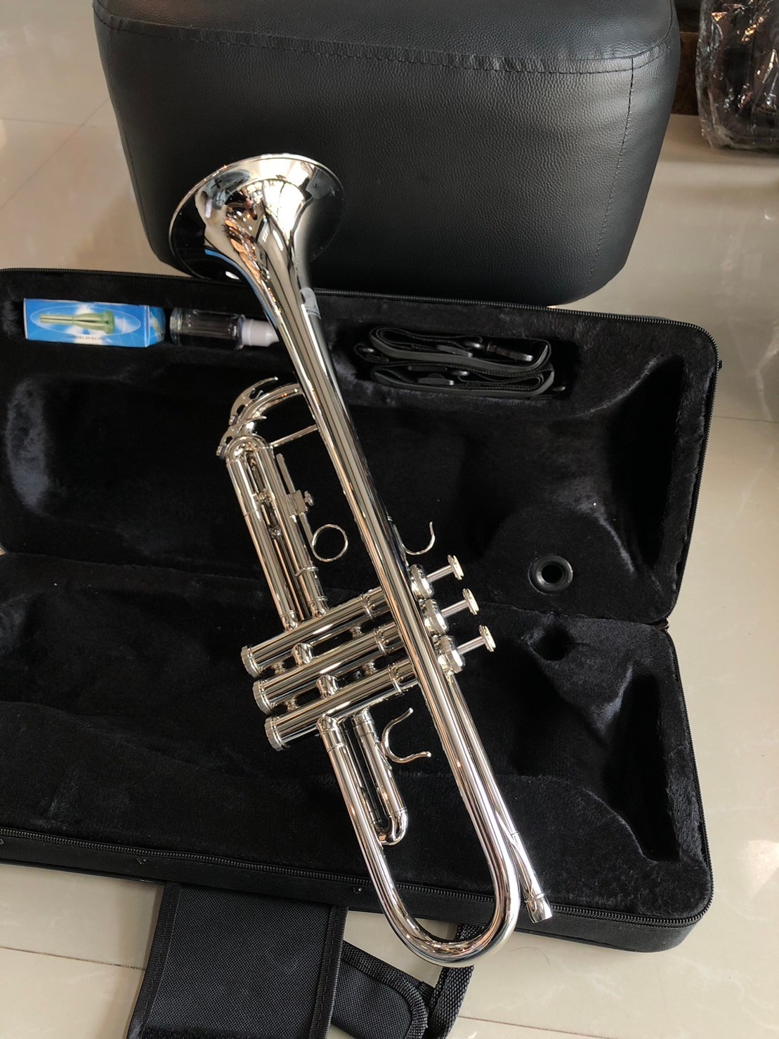 ทรัมเปต Overspeed ทรัมเป็ต คุณภาพดี ไม่กินลม พร้อมอุปกรณ์ครบชุด เสียงกังวาน วัสดุคุณภาพดี - ส่งด่วน