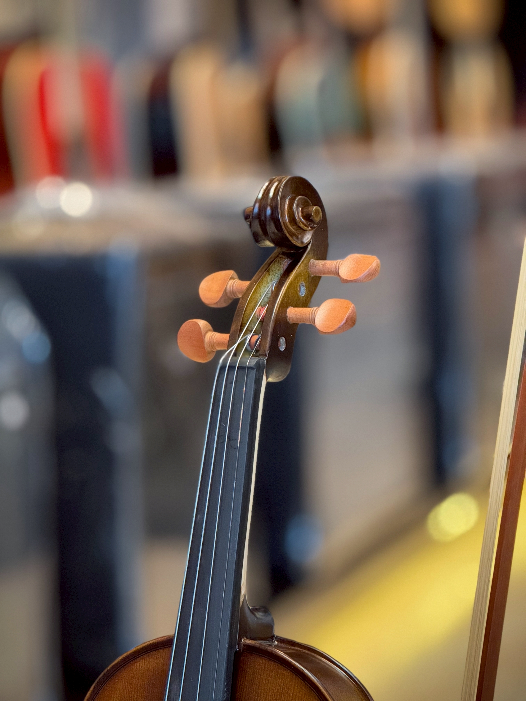 Elman ไวโอลิน ALL Solid EL4000 ขนาด 3/4 และ 4/4 ไม้แท้ทั้งตัว เสียงใสกังวาน วานิชด้วยมือ100% Violin สไตล์เกรดยุโรป