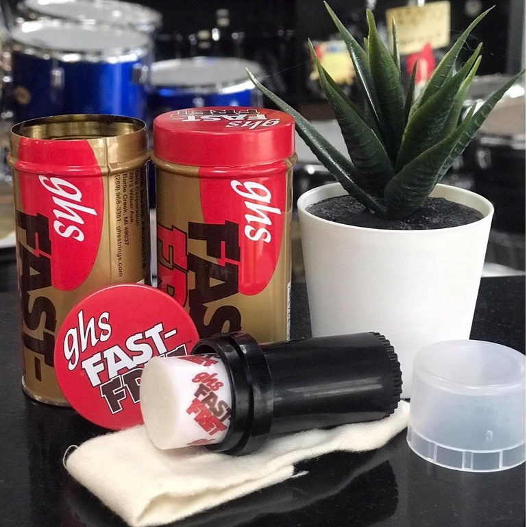 น้ำยาเช็ดสาย เช็ดสายกีต้าร์ สายเบส GHS Fast Fret USA. เคลือบกันสนิม