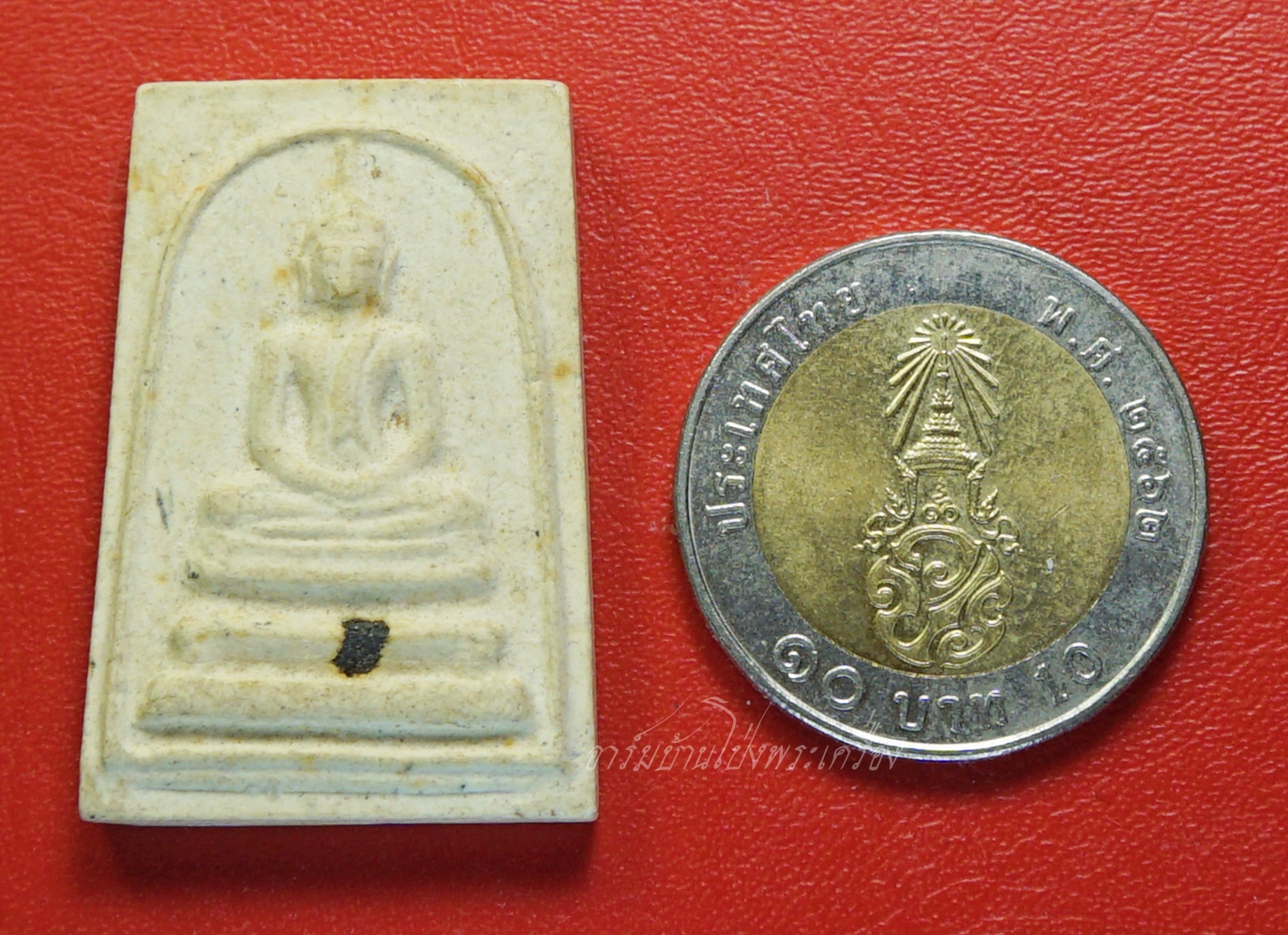 สมเด็จ วัดหนองไก่ขัน เนื้อผงสีขาว(องค์ที่1)