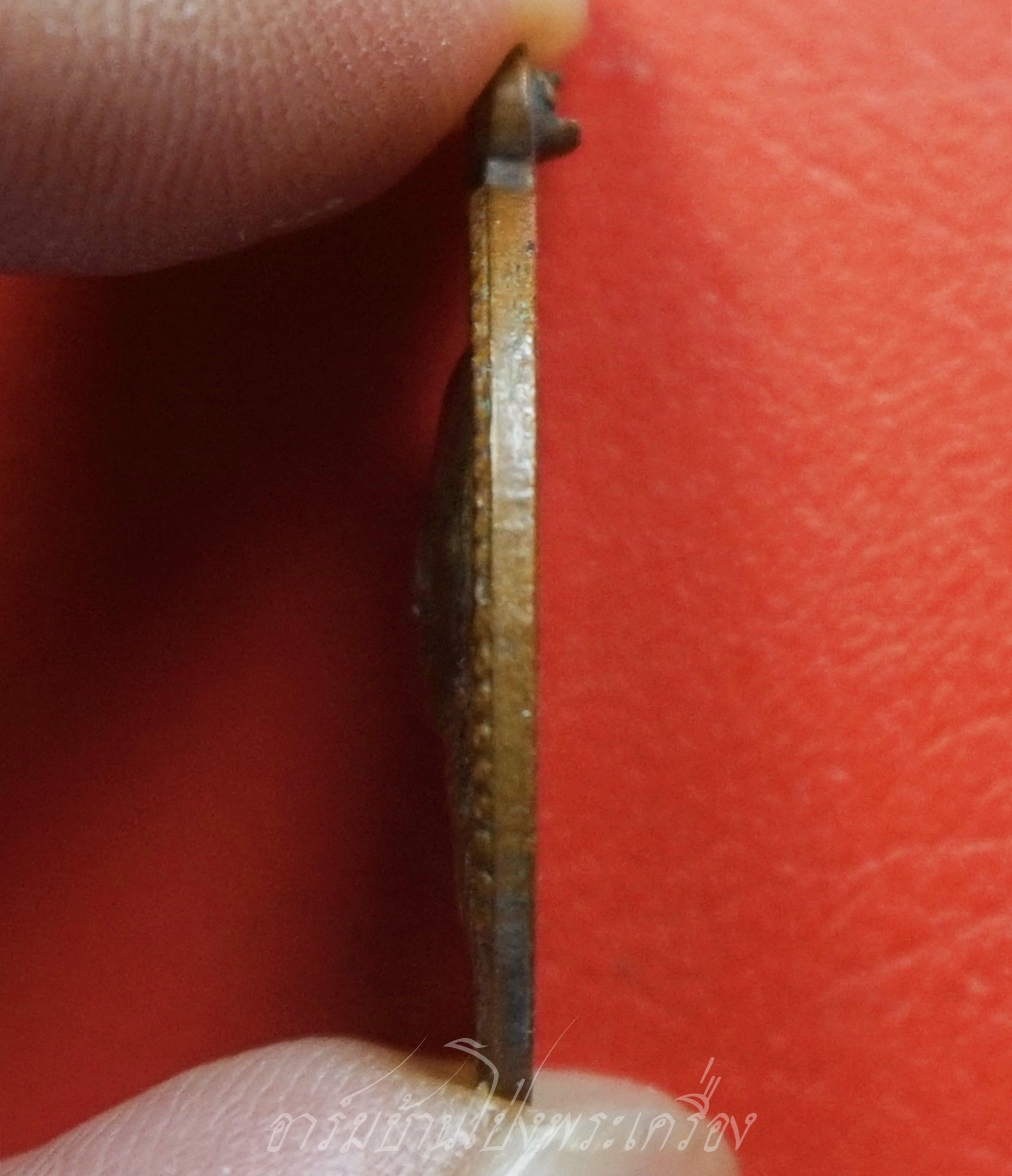 พระครูรัตนาภิรม วัดกลางเกาะระกำ จ.อยุธยา ปี๒๕๒๗ เนื้อทองแดง(องค์ที่1)