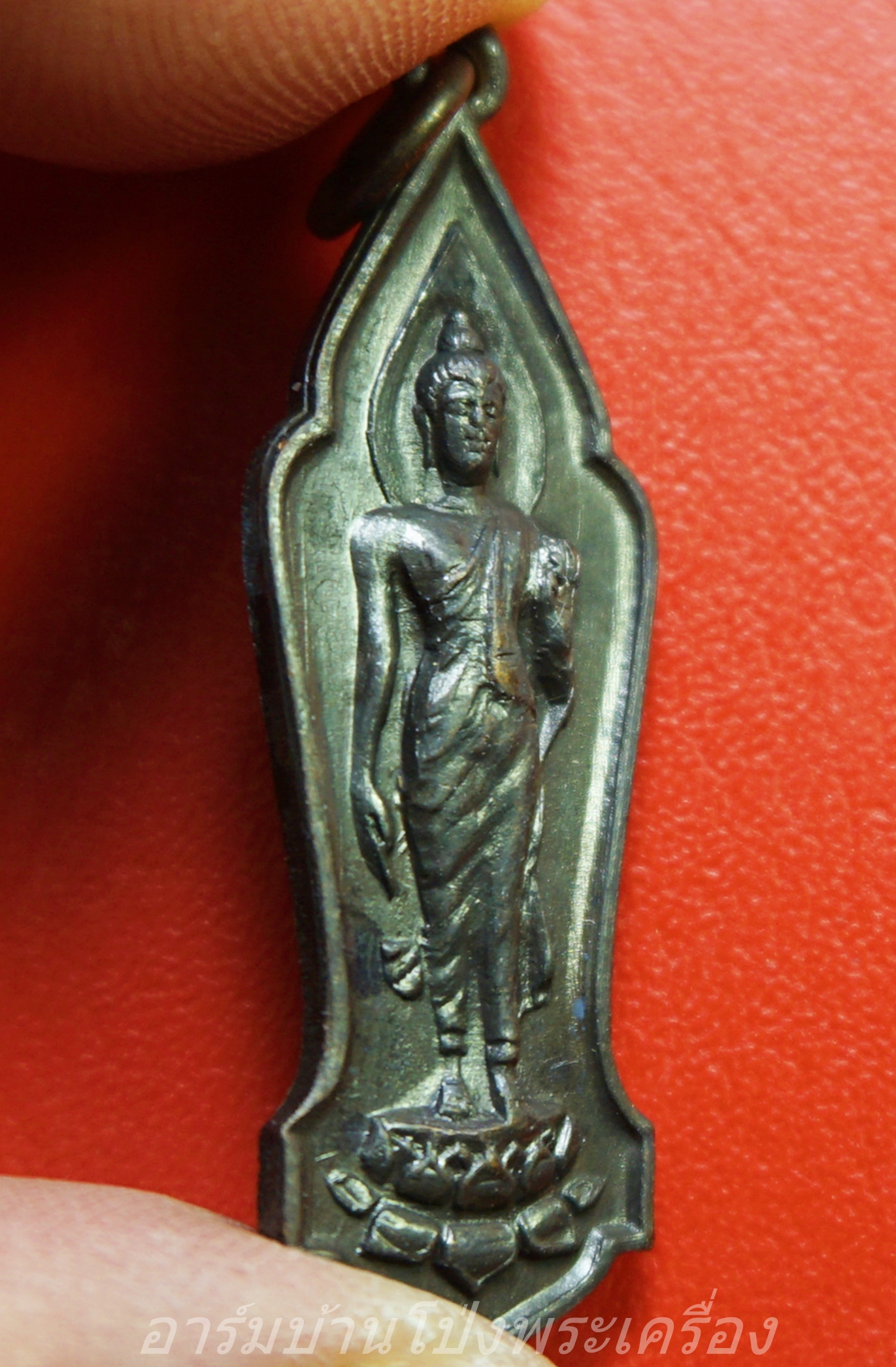 พระพุทธนวฤทธิ์ จิตตภาวันวิทยาลัย จ.ชลบุรี พร้อมกล่องเดิม(องค์ที่1)