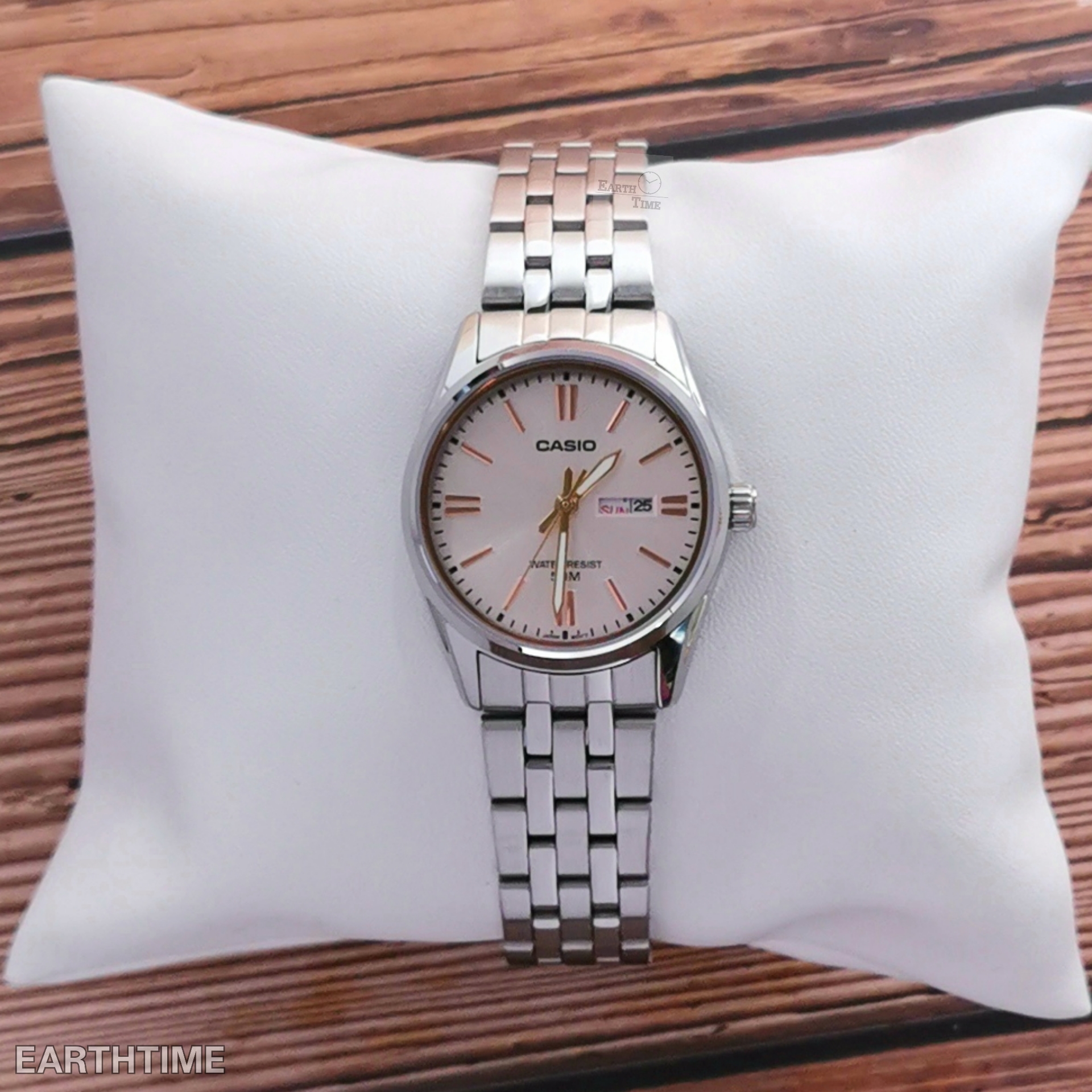 CASIO WOMEN STANDARD รุ่น LTP-1335D-4A