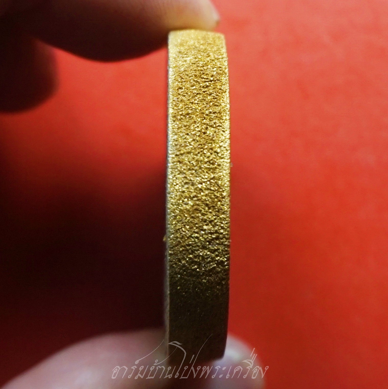 พระพุทธโสธร วัดโสธรวราราม เนื้อไม้มงคลแกะ ยิงโค้ตขอบเหรียญ(องค์ที่1)